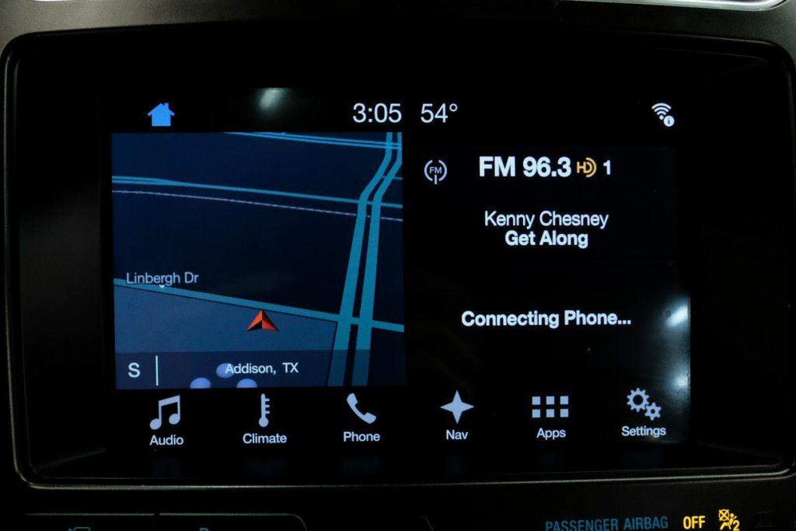 2017 White Platinum /Med Light Camel Ford Explorer Limited (1FM5K7FH9HG) with an 2.3L I4 EcoBoost engine, Automatic transmission, located at 15300 Midway Rd., Addison, TX, 75001, (972) 702-0011, 32.958321, -96.838074 - 2017 Ford Explorer Limited<br><br>Now Available at Midway Auto Group, Addison, Texas<br><br>Refined, spacious, and packed with premium the 2017 Ford Explorer Limited delivers the perfect blend of comfort, technology, and capability. As one of the highest trims available, the Limited model elevates t - Photo#41