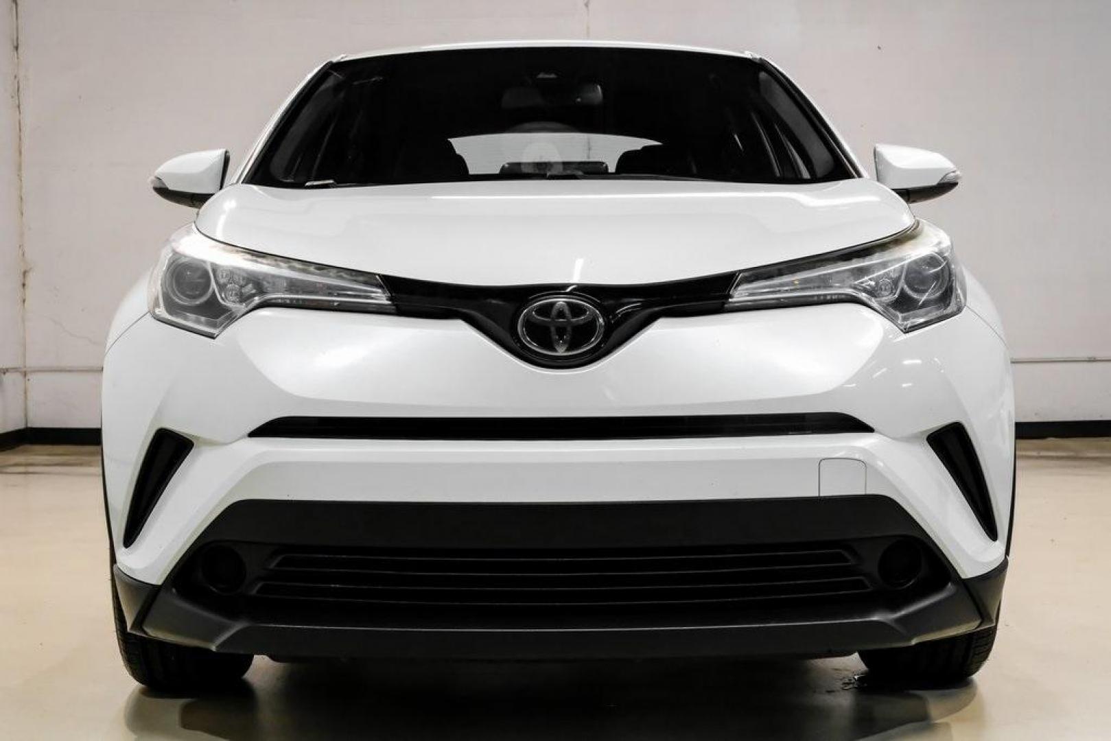 2019 Blizzard Pearl /Black Toyota C-HR XLE (NMTKHMBX6KR) with an 2.0L I4 DOHC 16V engine, CVT transmission, located at 15300 Midway Rd., Addison, TX, 75001, (972) 702-0011, 32.958321, -96.838074 - Photo#6