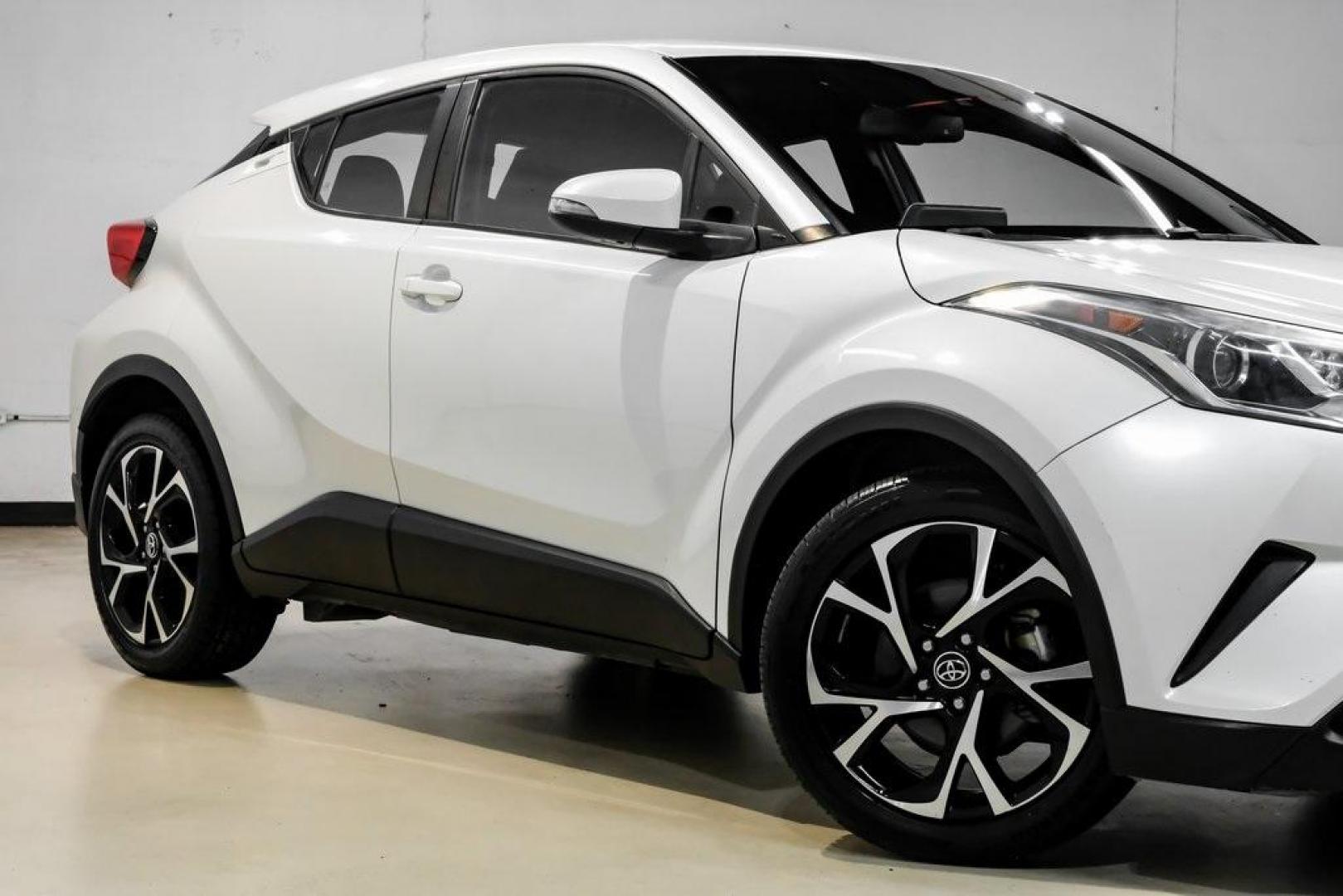 2019 Blizzard Pearl /Black Toyota C-HR XLE (NMTKHMBX6KR) with an 2.0L I4 DOHC 16V engine, CVT transmission, located at 15300 Midway Rd., Addison, TX, 75001, (972) 702-0011, 32.958321, -96.838074 - Photo#8