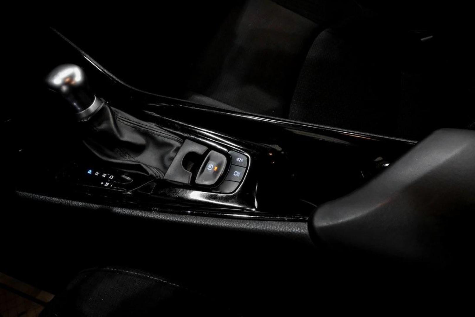 2019 Blizzard Pearl /Black Toyota C-HR XLE (NMTKHMBX6KR) with an 2.0L I4 DOHC 16V engine, CVT transmission, located at 15300 Midway Rd., Addison, TX, 75001, (972) 702-0011, 32.958321, -96.838074 - Photo#31