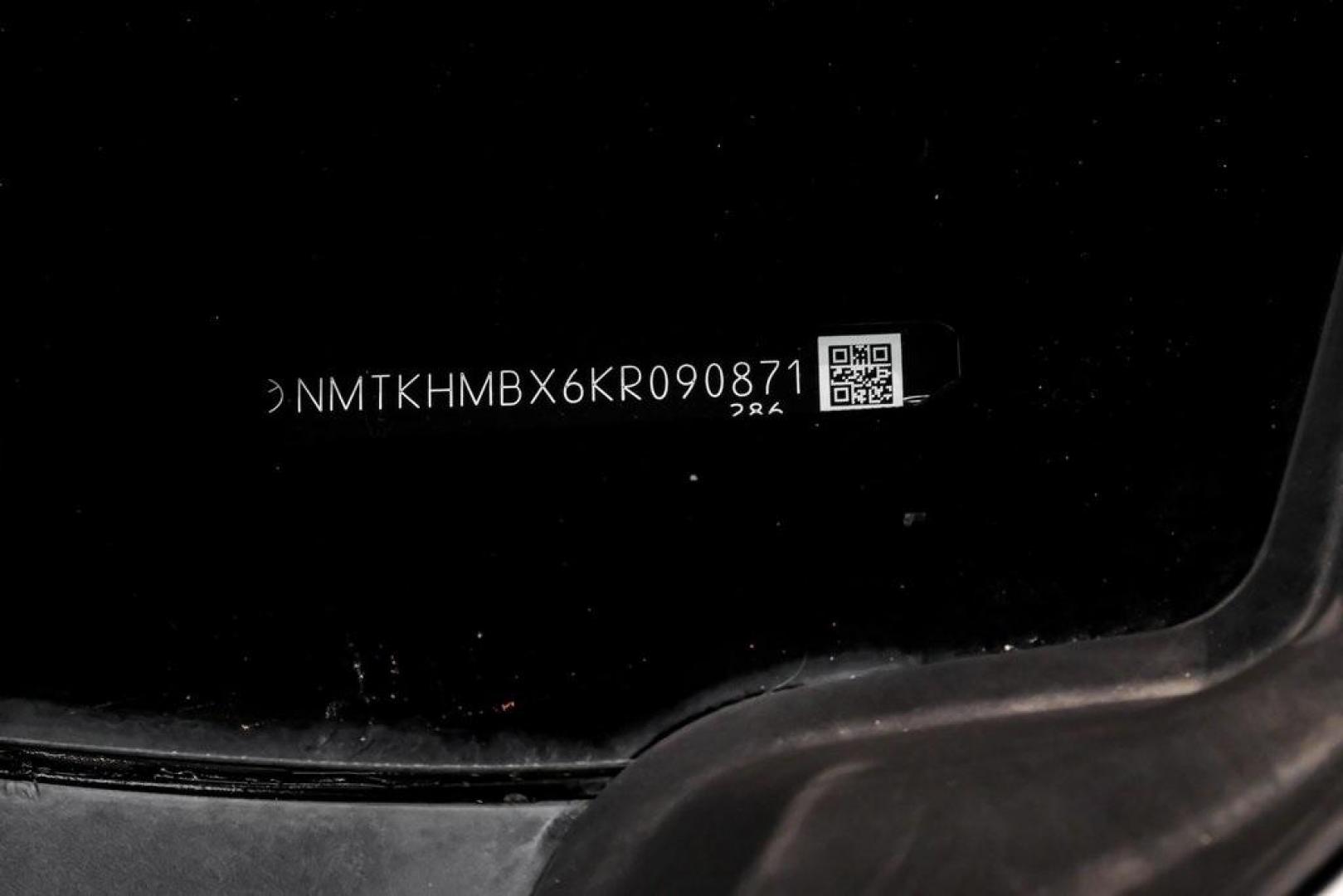 2019 Blizzard Pearl /Black Toyota C-HR XLE (NMTKHMBX6KR) with an 2.0L I4 DOHC 16V engine, CVT transmission, located at 15300 Midway Rd., Addison, TX, 75001, (972) 702-0011, 32.958321, -96.838074 - Photo#64