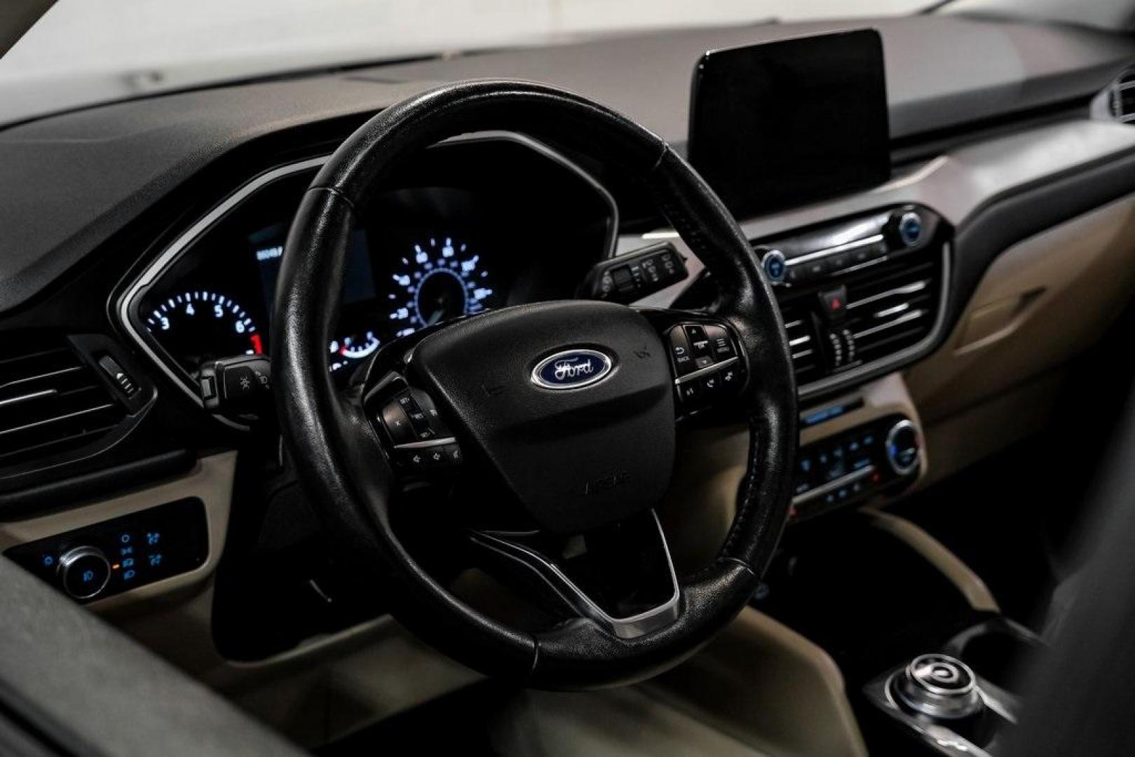 2021 Black Metallic /Sandstone Ford Escape SEL (1FMCU0H62MU) with an 1.5L EcoBoost engine, Automatic transmission, located at 15300 Midway Rd., Addison, TX, 75001, (972) 702-0011, 32.958321, -96.838074 - Photo#14