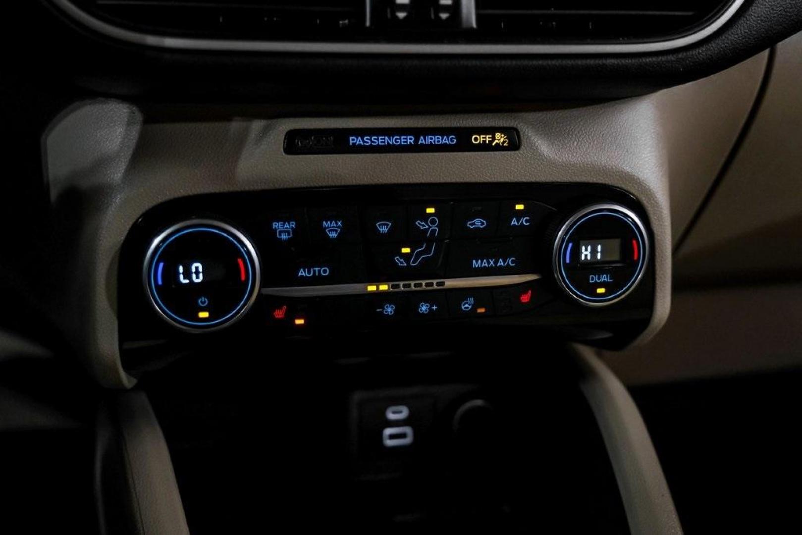 2021 Black Metallic /Sandstone Ford Escape SEL (1FMCU0H62MU) with an 1.5L EcoBoost engine, Automatic transmission, located at 15300 Midway Rd., Addison, TX, 75001, (972) 702-0011, 32.958321, -96.838074 - Photo#21