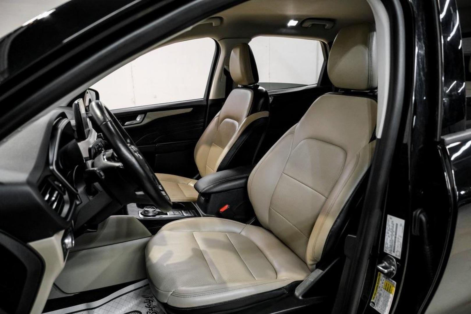 2021 Black Metallic /Sandstone Ford Escape SEL (1FMCU0H62MU) with an 1.5L EcoBoost engine, Automatic transmission, located at 15300 Midway Rd., Addison, TX, 75001, (972) 702-0011, 32.958321, -96.838074 - Photo#25