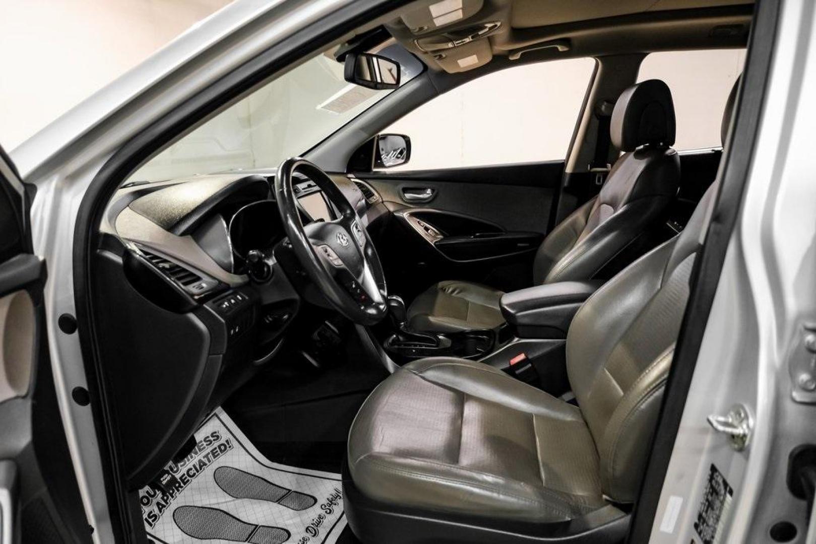 2013 Moonstone Silver /Gray Hyundai Santa Fe Sport 2.0L Turbo (5XYZW3LA7DG) with an 2.0L I4 DGI DOHC 16V Turbocharged engine, Automatic transmission, located at 15300 Midway Rd., Addison, TX, 75001, (972) 702-0011, 32.958321, -96.838074 - Photo#3