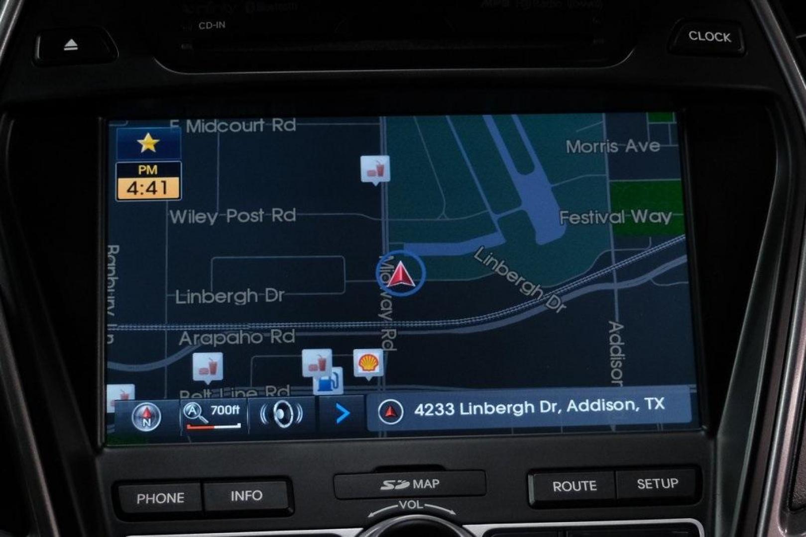 2013 Moonstone Silver /Gray Hyundai Santa Fe Sport 2.0L Turbo (5XYZW3LA7DG) with an 2.0L I4 DGI DOHC 16V Turbocharged engine, Automatic transmission, located at 15300 Midway Rd., Addison, TX, 75001, (972) 702-0011, 32.958321, -96.838074 - Photo#19