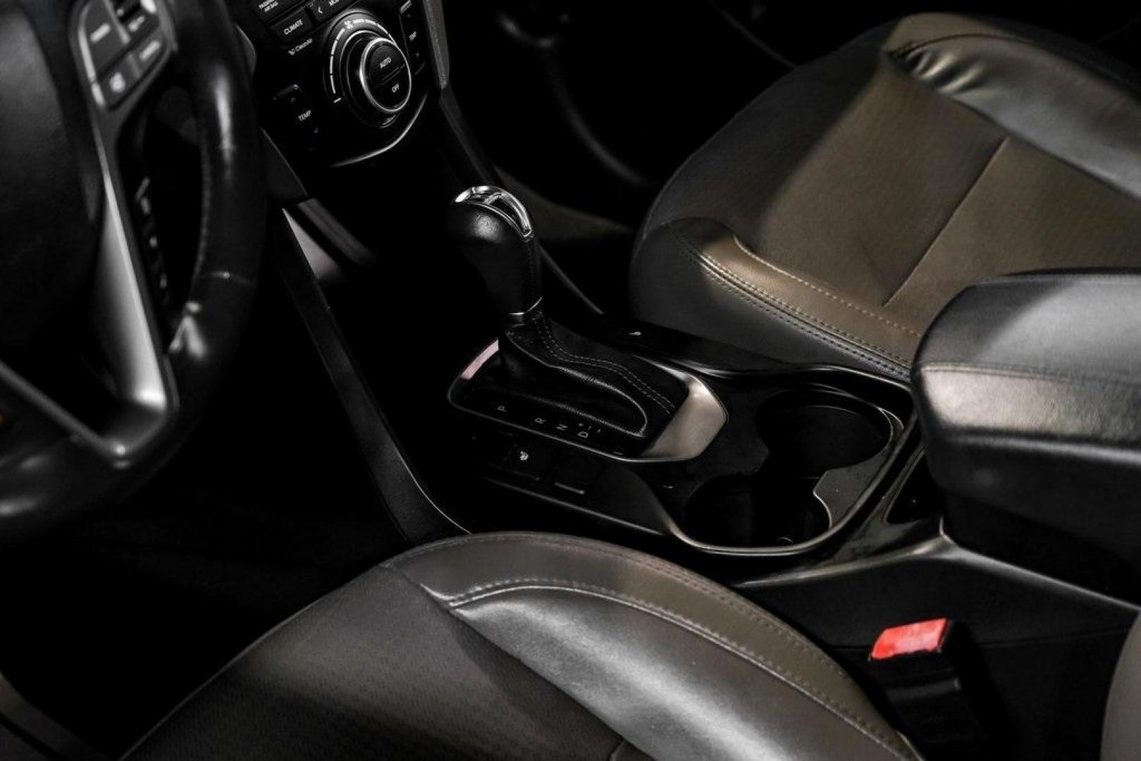 2013 Moonstone Silver /Gray Hyundai Santa Fe Sport 2.0L Turbo (5XYZW3LA7DG) with an 2.0L I4 DGI DOHC 16V Turbocharged engine, Automatic transmission, located at 15300 Midway Rd., Addison, TX, 75001, (972) 702-0011, 32.958321, -96.838074 - Photo#22