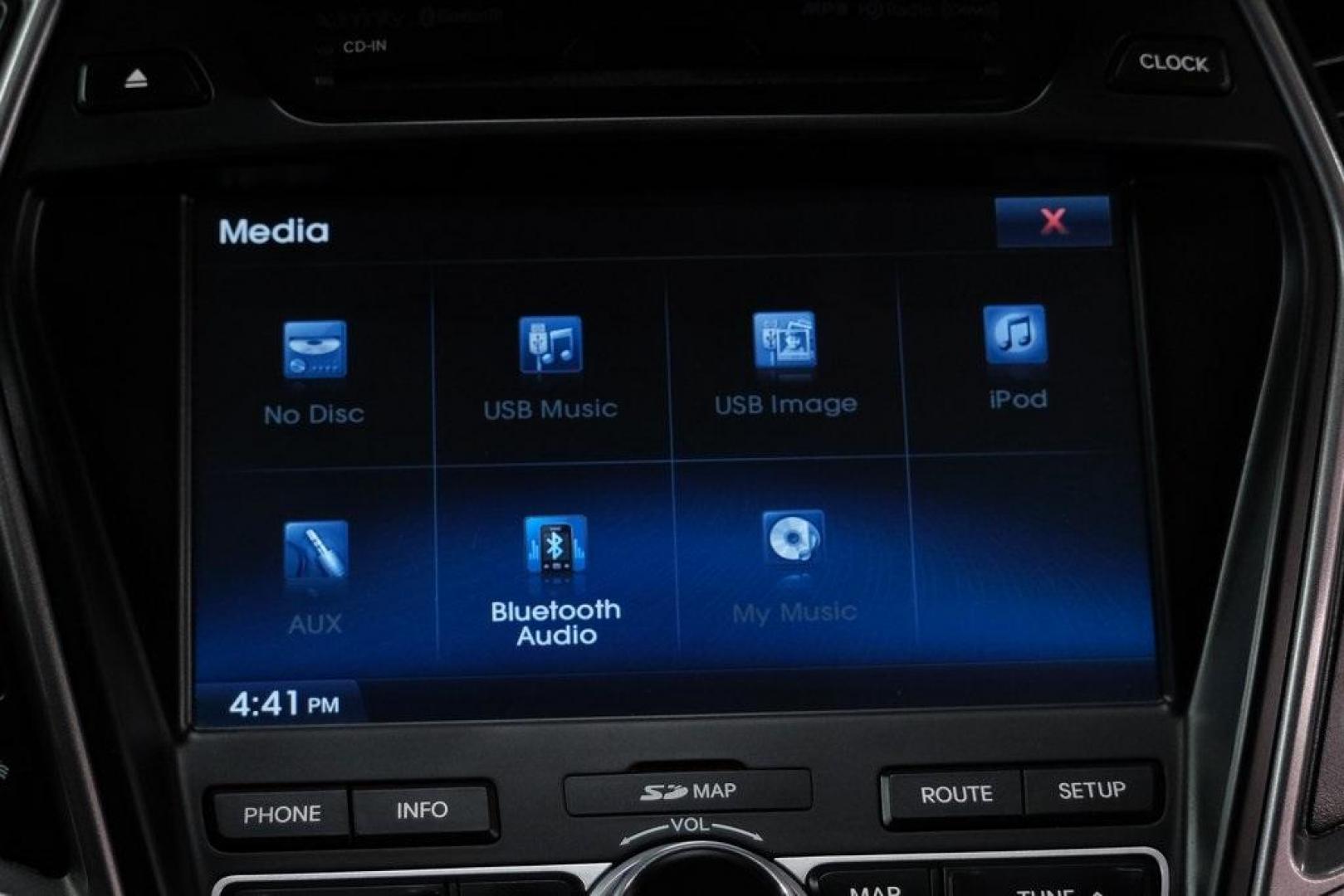 2013 Moonstone Silver /Gray Hyundai Santa Fe Sport 2.0L Turbo (5XYZW3LA7DG) with an 2.0L I4 DGI DOHC 16V Turbocharged engine, Automatic transmission, located at 15300 Midway Rd., Addison, TX, 75001, (972) 702-0011, 32.958321, -96.838074 - Photo#26