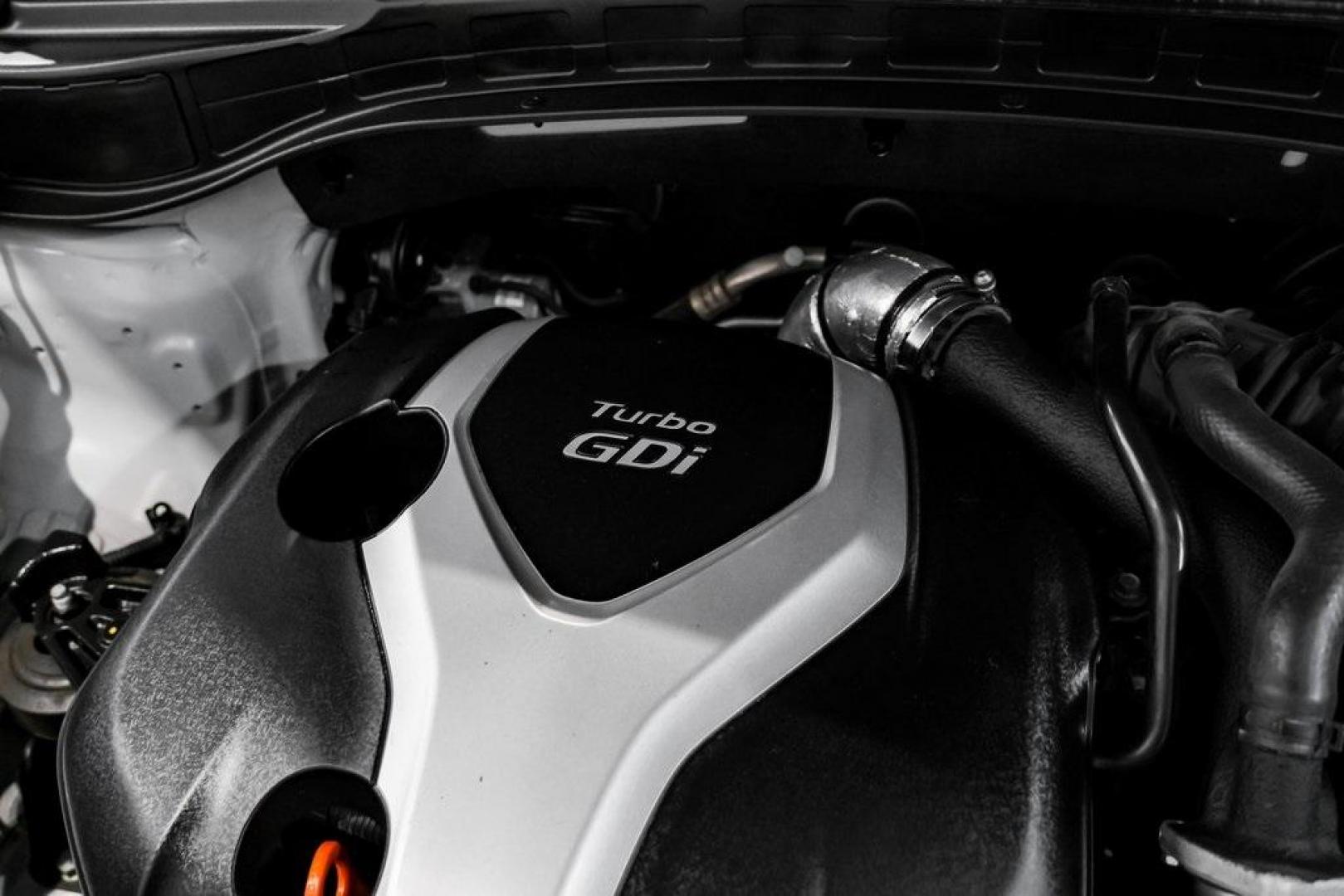 2013 Moonstone Silver /Gray Hyundai Santa Fe Sport 2.0L Turbo (5XYZW3LA7DG) with an 2.0L I4 DGI DOHC 16V Turbocharged engine, Automatic transmission, located at 15300 Midway Rd., Addison, TX, 75001, (972) 702-0011, 32.958321, -96.838074 - Photo#50