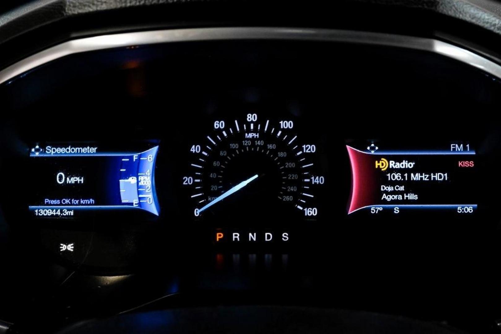 2016 Blue Metallic /Ebony Ford Edge Titanium (2FMPK4K87GB) with an 3.5L V6 Ti-VCT engine, Automatic transmission, located at 15300 Midway Rd., Addison, TX, 75001, (972) 702-0011, 32.958321, -96.838074 - 2016 Ford Edge Titanium AWD<br><br>Now Available at Midway Auto Group Addison, Texas<br><br>Refined, comfortable, and well-equipped, the 2016 Ford Edge Titanium AWD delivers a premium midsize SUV experience with modern technology, a quiet ride, and confident all-wheel-drive capability. As one of th - Photo#20