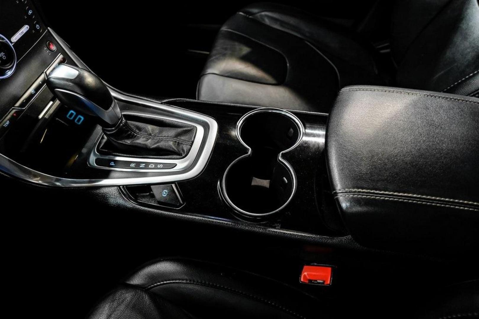 2016 Blue Metallic /Ebony Ford Edge Titanium (2FMPK4K87GB) with an 3.5L V6 Ti-VCT engine, Automatic transmission, located at 15300 Midway Rd., Addison, TX, 75001, (972) 702-0011, 32.958321, -96.838074 - 2016 Ford Edge Titanium AWD<br><br>Now Available at Midway Auto Group Addison, Texas<br><br>Refined, comfortable, and well-equipped, the 2016 Ford Edge Titanium AWD delivers a premium midsize SUV experience with modern technology, a quiet ride, and confident all-wheel-drive capability. As one of th - Photo#25