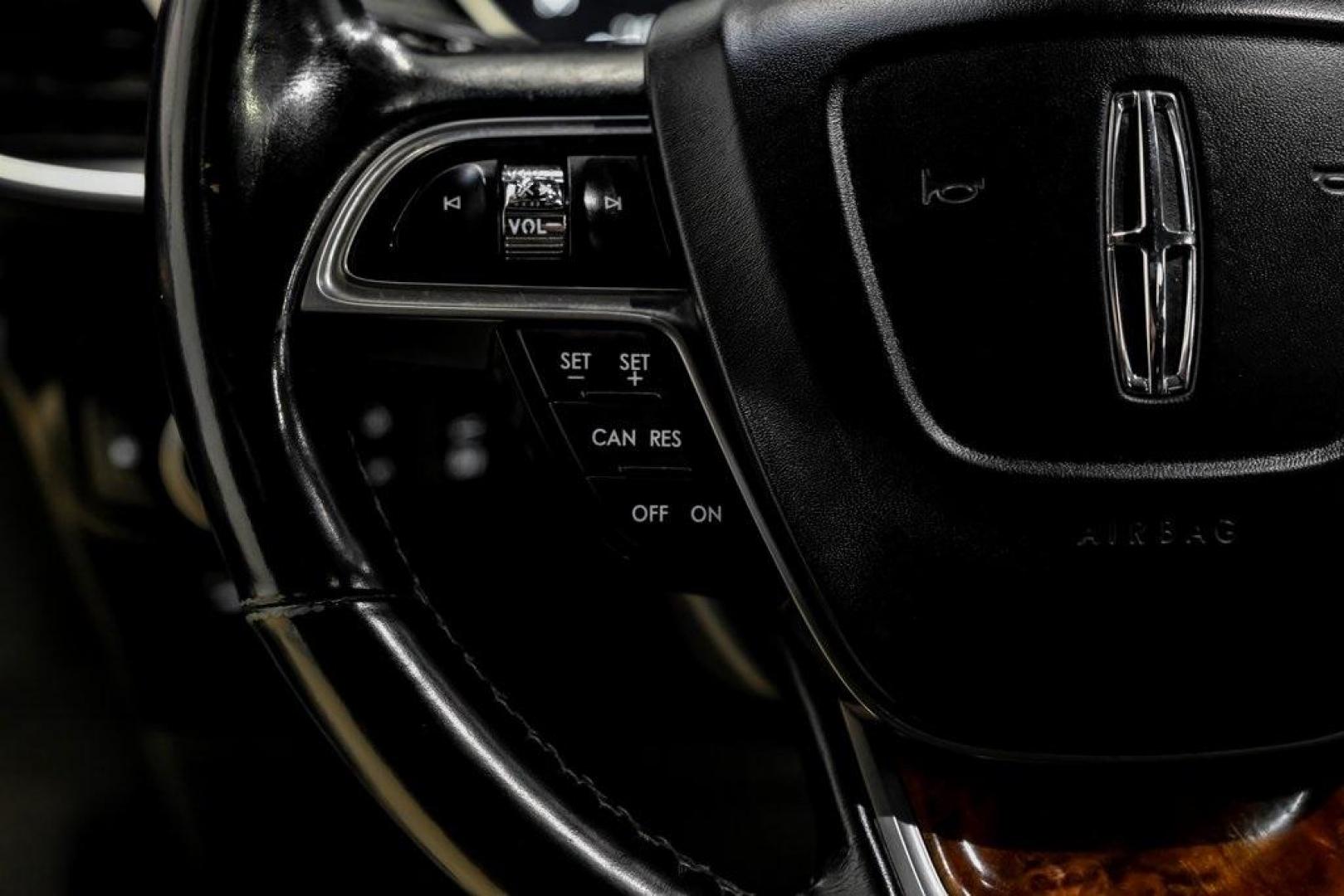 2019 Mocha /Ebony Lincoln Nautilus Reserve (2LMPJ6L98KB) with an 2.0L Turbocharged engine, Automatic transmission, located at 15300 Midway Rd., Addison, TX, 75001, (972) 702-0011, 32.958321, -96.838074 - 2019 Lincoln Nautilus Reserve<br><br>Now Available at Midway Auto Group, Addison, Texas<br><br>Luxurious, powerful, and exceptionally refined the 2019 Lincoln Nautilus Reserve represents the peak of Lincoln's midsize SUV craftsmanship. With its premium interior materials, smooth twin-turbocharged pe - Photo#26