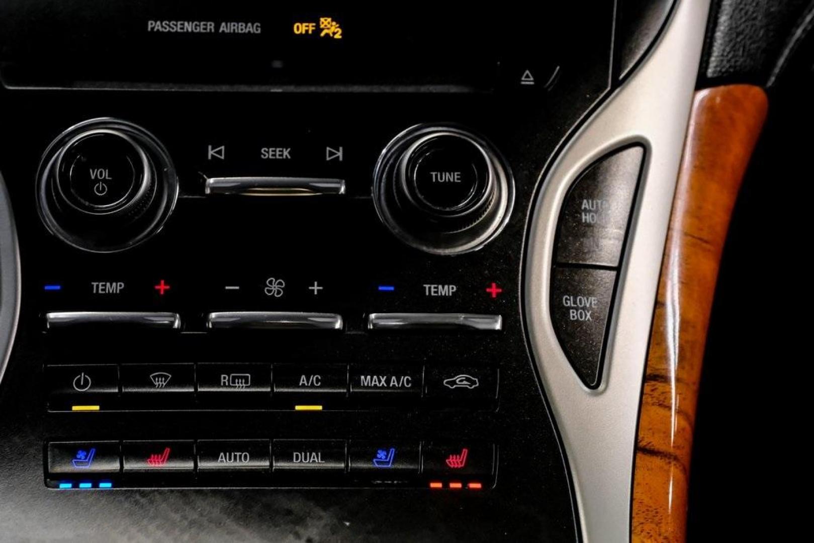 2019 Mocha /Ebony Lincoln Nautilus Reserve (2LMPJ6L98KB) with an 2.0L Turbocharged engine, Automatic transmission, located at 15300 Midway Rd., Addison, TX, 75001, (972) 702-0011, 32.958321, -96.838074 - 2019 Lincoln Nautilus Reserve<br><br>Now Available at Midway Auto Group, Addison, Texas<br><br>Luxurious, powerful, and exceptionally refined the 2019 Lincoln Nautilus Reserve represents the peak of Lincoln's midsize SUV craftsmanship. With its premium interior materials, smooth twin-turbocharged pe - Photo#38