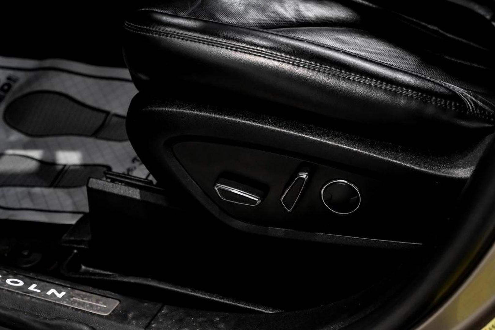 2019 Mocha /Ebony Lincoln Nautilus Reserve (2LMPJ6L98KB) with an 2.0L Turbocharged engine, Automatic transmission, located at 15300 Midway Rd., Addison, TX, 75001, (972) 702-0011, 32.958321, -96.838074 - 2019 Lincoln Nautilus Reserve<br><br>Now Available at Midway Auto Group, Addison, Texas<br><br>Luxurious, powerful, and exceptionally refined the 2019 Lincoln Nautilus Reserve represents the peak of Lincoln's midsize SUV craftsmanship. With its premium interior materials, smooth twin-turbocharged pe - Photo#45