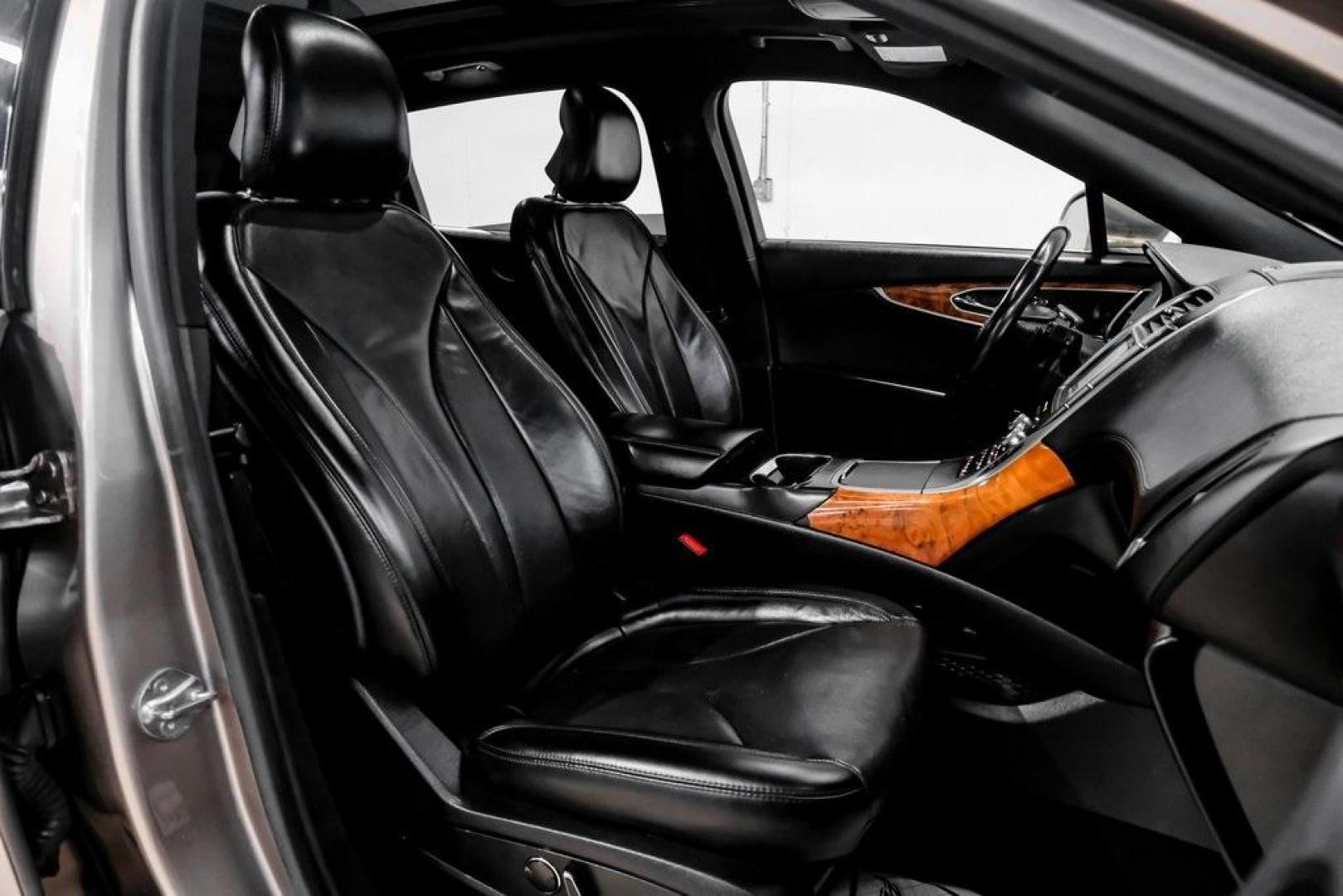 2019 Mocha /Ebony Lincoln Nautilus Reserve (2LMPJ6L98KB) with an 2.0L Turbocharged engine, Automatic transmission, located at 15300 Midway Rd., Addison, TX, 75001, (972) 702-0011, 32.958321, -96.838074 - 2019 Lincoln Nautilus Reserve<br><br>Now Available at Midway Auto Group, Addison, Texas<br><br>Luxurious, powerful, and exceptionally refined the 2019 Lincoln Nautilus Reserve represents the peak of Lincoln's midsize SUV craftsmanship. With its premium interior materials, smooth twin-turbocharged pe - Photo#47