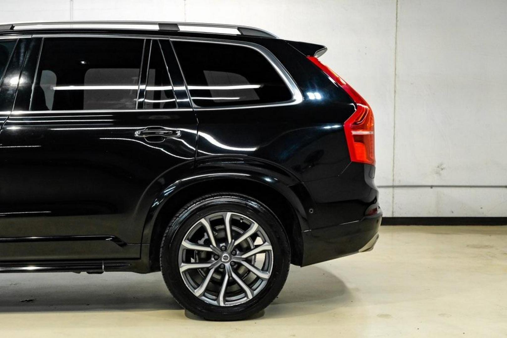 2017 Onyx Black Metallic /Charcoal Volvo XC90 T6 Momentum (YV4A22PK7H1) with an I4 Supercharged engine, Automatic transmission, located at 15300 Midway Rd., Addison, TX, 75001, (972) 702-0011, 32.958321, -96.838074 - 2017 Volvo XC90 T6 Momentum AWD<br><br>Now Available at Midway Auto Group, Addison, Texas<br><br>Elegant, safe, and exceptionally refined, the 2017 Volvo XC90 T6 Momentum AWD combines Scandinavian luxury with advanced engineering and award-winning safety. With its premium interior, powerful twin-cha - Photo#13