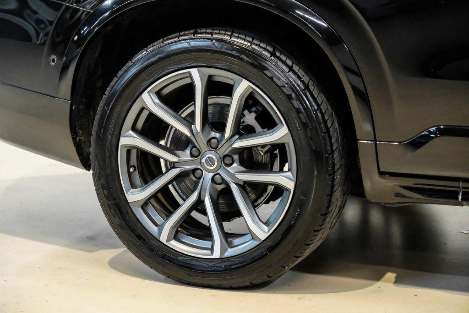 2017 Onyx Black Metallic /Charcoal Volvo XC90 T6 Momentum (YV4A22PK7H1) with an I4 Supercharged engine, Automatic transmission, located at 15300 Midway Rd., Addison, TX, 75001, (972) 702-0011, 32.958321, -96.838074 - 2017 Volvo XC90 T6 Momentum AWD<br><br>Now Available at Midway Auto Group, Addison, Texas<br><br>Elegant, safe, and exceptionally refined, the 2017 Volvo XC90 T6 Momentum AWD combines Scandinavian luxury with advanced engineering and award-winning safety. With its premium interior, powerful twin-cha - Photo#61