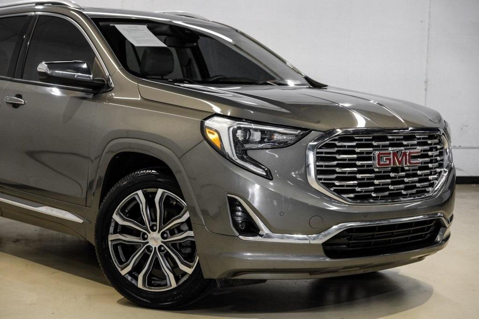 2018 Mineral Metallic /Light Platinum/Taupe GMC Terrain Denali (3GKALSEX8JL) with an 2.0L Turbocharged engine, Automatic transmission, located at 15300 Midway Rd., Addison, TX, 75001, (972) 702-0011, 32.958321, -96.838074 - 2018 GMC Terrain Denali<br><br>Now Available at Midway Auto Group, Addison, Texas<br><br>Upscale, stylish, and exceptionally refinedthe 2018 GMC Terrain Denali represents the highest level of luxury in GMCs compact SUV lineup. With exclusive Denali styling, a premium interior, advanced safety techno - Photo#10