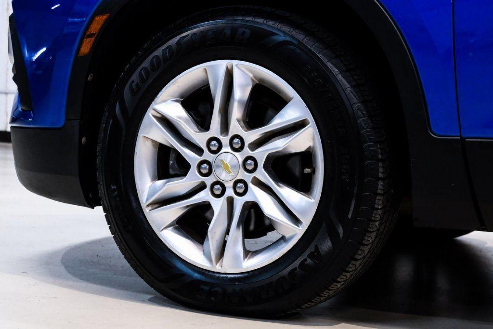 2019 Kinetic Blue Metallic /Jet Black Chevrolet Blazer Base (3GNKBCRS5KS) with an 3.6L V6 SIDI DOHC VVT engine, Automatic transmission, located at 15300 Midway Rd., Addison, TX, 75001, (972) 702-0011, 32.958321, -96.838074 - Photo#60