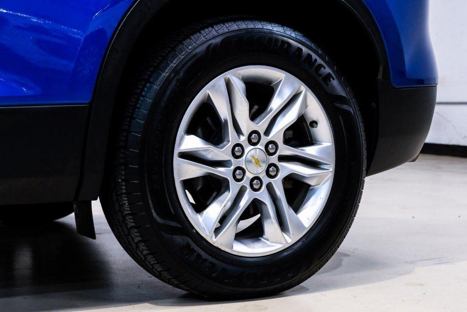 2019 Kinetic Blue Metallic /Jet Black Chevrolet Blazer Base (3GNKBCRS5KS) with an 3.6L V6 SIDI DOHC VVT engine, Automatic transmission, located at 15300 Midway Rd., Addison, TX, 75001, (972) 702-0011, 32.958321, -96.838074 - Photo#61