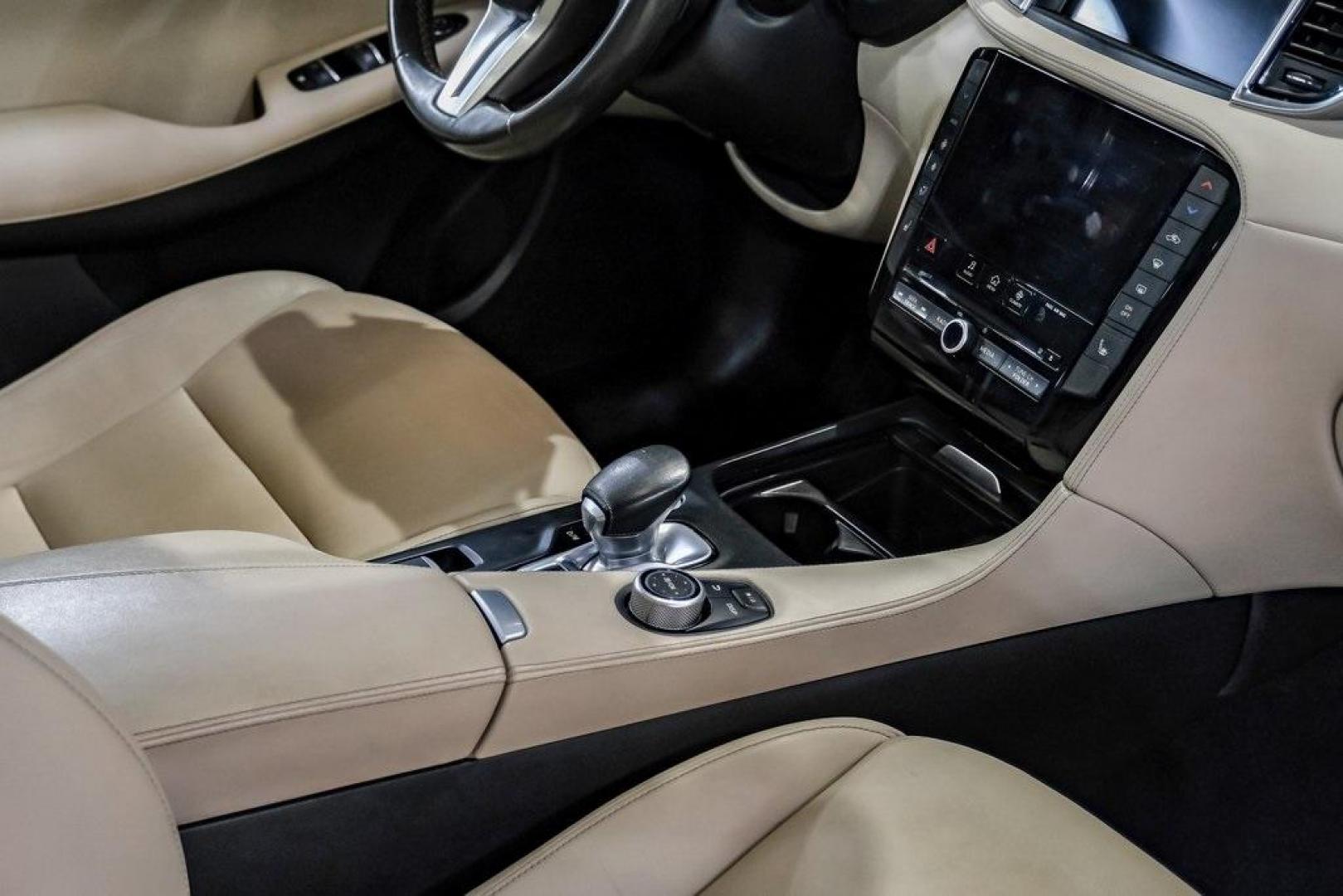 2021 Majestic White /Wheat INFINITI QX50 LUXE (3PCAJ5BA5MF) with an I4 engine, CVT transmission, located at 15300 Midway Rd., Addison, TX, 75001, (972) 702-0011, 32.958321, -96.838074 - Photo#22