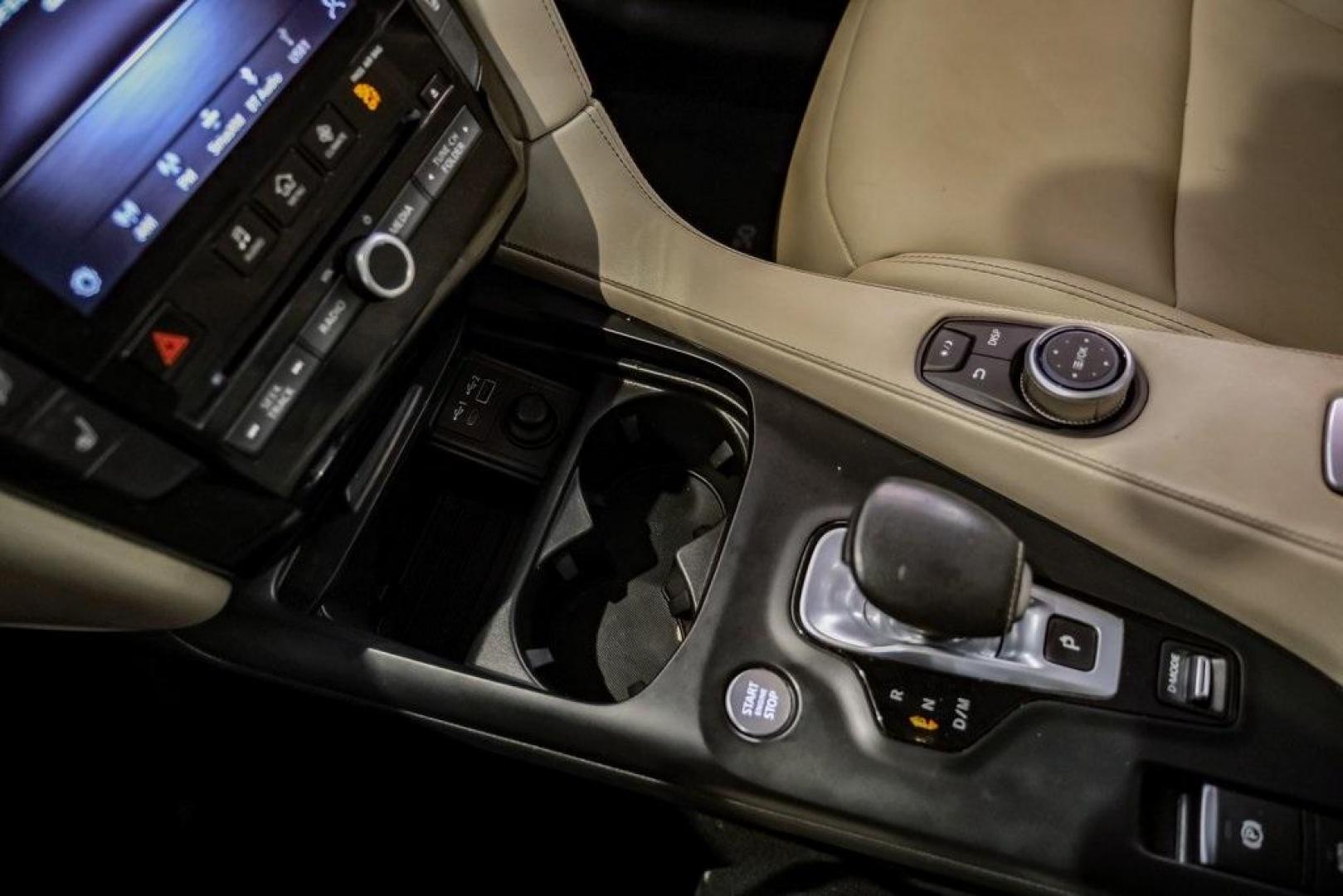 2021 Majestic White /Wheat INFINITI QX50 LUXE (3PCAJ5BA5MF) with an I4 engine, CVT transmission, located at 15300 Midway Rd., Addison, TX, 75001, (972) 702-0011, 32.958321, -96.838074 - Photo#24