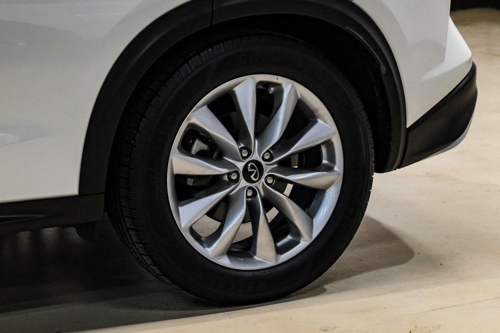 2021 Majestic White /Wheat INFINITI QX50 LUXE (3PCAJ5BA5MF) with an I4 engine, CVT transmission, located at 15300 Midway Rd., Addison, TX, 75001, (972) 702-0011, 32.958321, -96.838074 - Photo#58