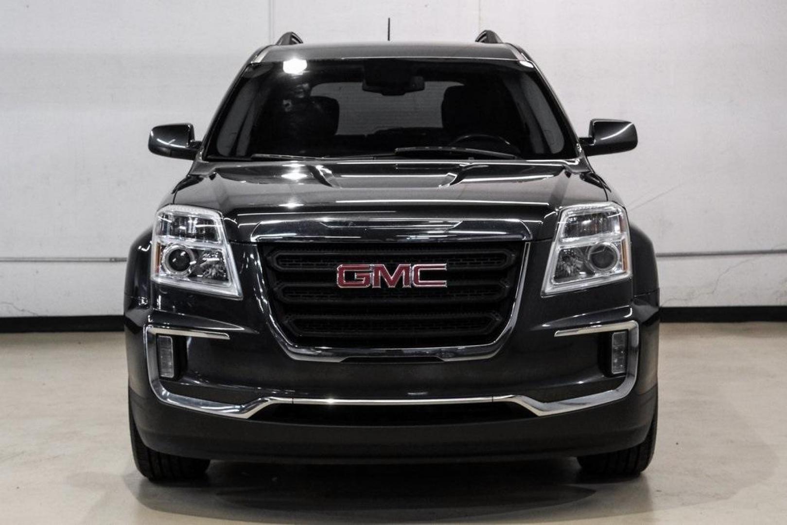 2017 Graphite Gray Metallic /Jet Black GMC Terrain SLE-2 (2GKALNEKXH6) with an 2.4L 4-Cylinder SIDI DOHC VVT engine, Automatic transmission, located at 15300 Midway Rd., Addison, TX, 75001, (972) 702-0011, 32.958321, -96.838074 - Photo#6