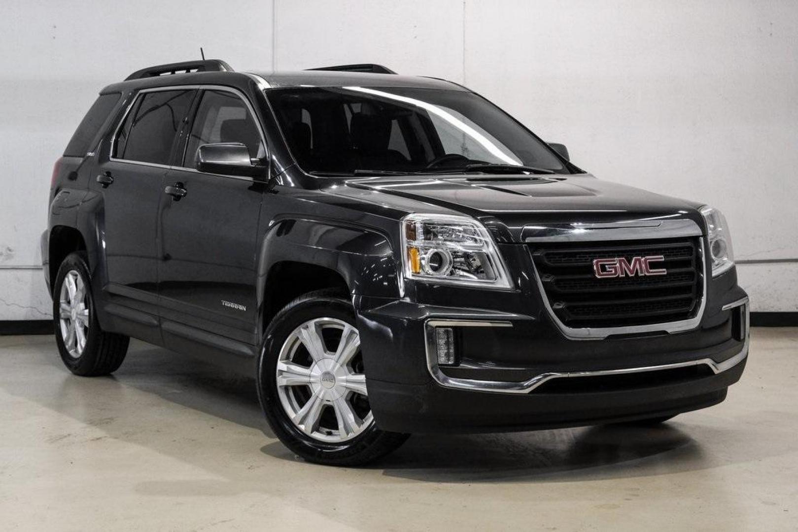 2017 Graphite Gray Metallic /Jet Black GMC Terrain SLE-2 (2GKALNEKXH6) with an 2.4L 4-Cylinder SIDI DOHC VVT engine, Automatic transmission, located at 15300 Midway Rd., Addison, TX, 75001, (972) 702-0011, 32.958321, -96.838074 - Photo#7