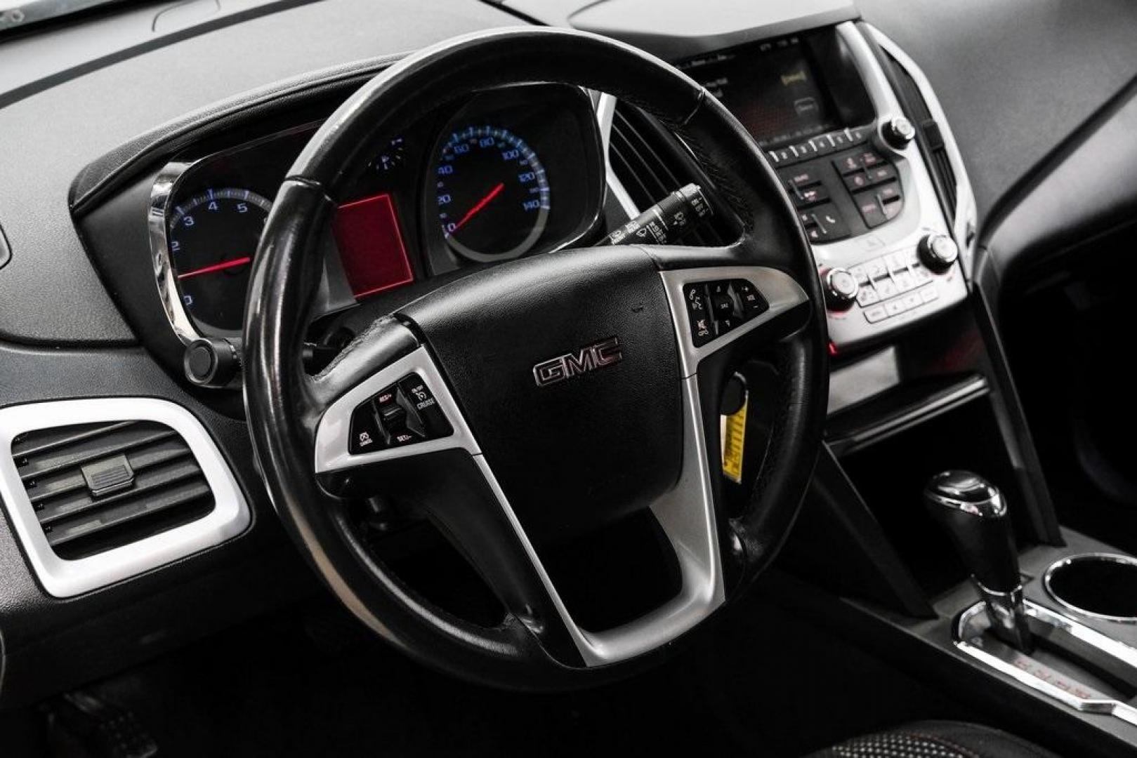 2017 Graphite Gray Metallic /Jet Black GMC Terrain SLE-2 (2GKALNEKXH6) with an 2.4L 4-Cylinder SIDI DOHC VVT engine, Automatic transmission, located at 15300 Midway Rd., Addison, TX, 75001, (972) 702-0011, 32.958321, -96.838074 - Photo#20