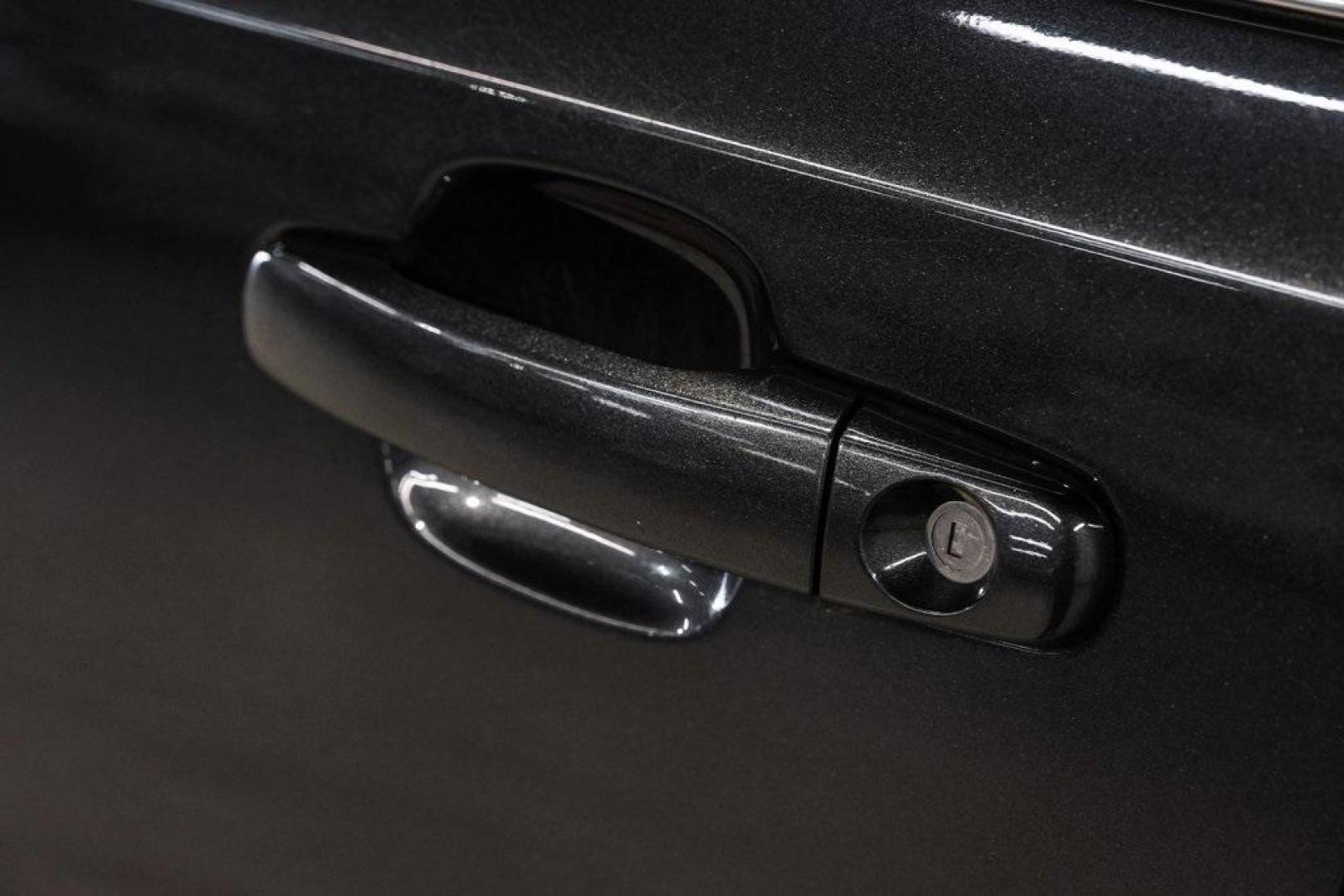 2017 Graphite Gray Metallic /Jet Black GMC Terrain SLE-2 (2GKALNEKXH6) with an 2.4L 4-Cylinder SIDI DOHC VVT engine, Automatic transmission, located at 15300 Midway Rd., Addison, TX, 75001, (972) 702-0011, 32.958321, -96.838074 - Photo#46