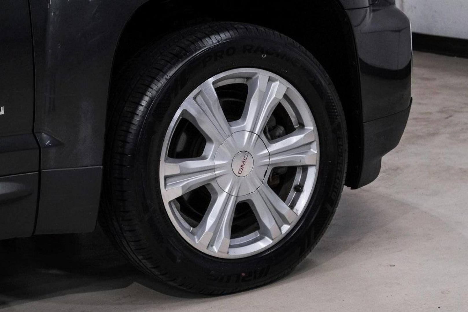 2017 Graphite Gray Metallic /Jet Black GMC Terrain SLE-2 (2GKALNEKXH6) with an 2.4L 4-Cylinder SIDI DOHC VVT engine, Automatic transmission, located at 15300 Midway Rd., Addison, TX, 75001, (972) 702-0011, 32.958321, -96.838074 - Photo#66