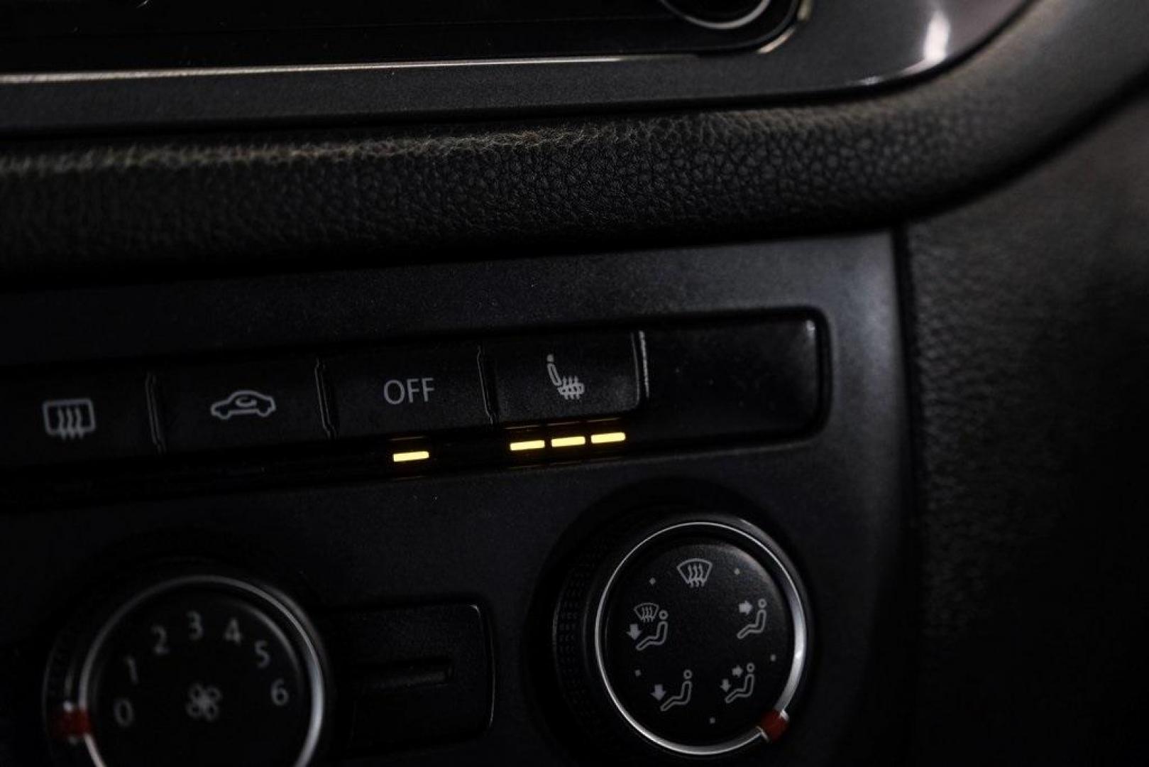 2016 Reflex Silver Metallic Volkswagen Tiguan S (WVGAV7AX0GW) with an 2.0L 4-Cylinder Turbocharged engine, Automatic transmission, located at 15300 Midway Rd., Addison, TX, 75001, (972) 702-0011, 32.958321, -96.838074 - Photo#27