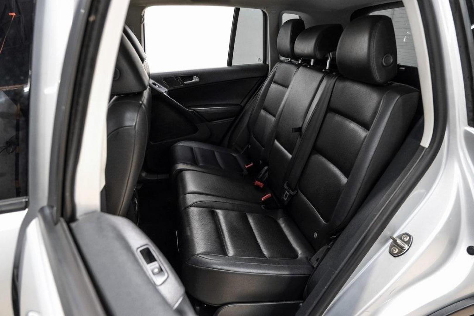 2016 Reflex Silver Metallic Volkswagen Tiguan S (WVGAV7AX0GW) with an 2.0L 4-Cylinder Turbocharged engine, Automatic transmission, located at 15300 Midway Rd., Addison, TX, 75001, (972) 702-0011, 32.958321, -96.838074 - Photo#47