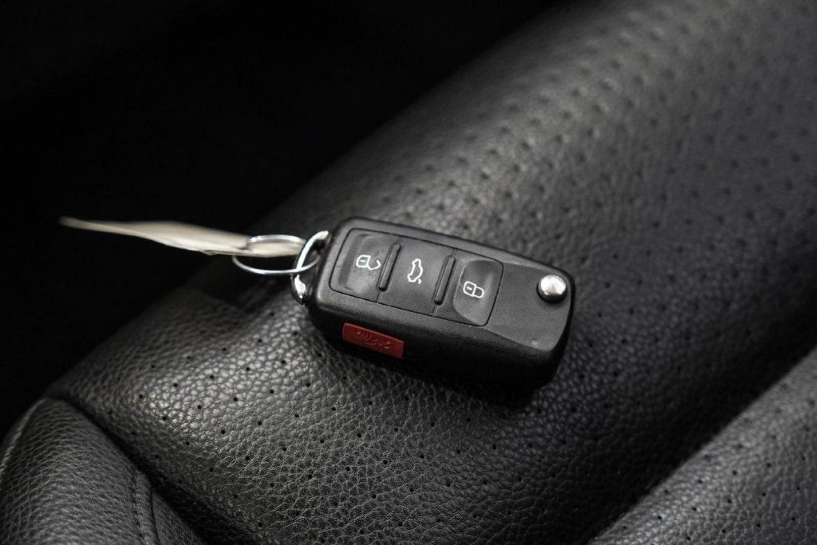 2016 Reflex Silver Metallic Volkswagen Tiguan S (WVGAV7AX0GW) with an 2.0L 4-Cylinder Turbocharged engine, Automatic transmission, located at 15300 Midway Rd., Addison, TX, 75001, (972) 702-0011, 32.958321, -96.838074 - Photo#68