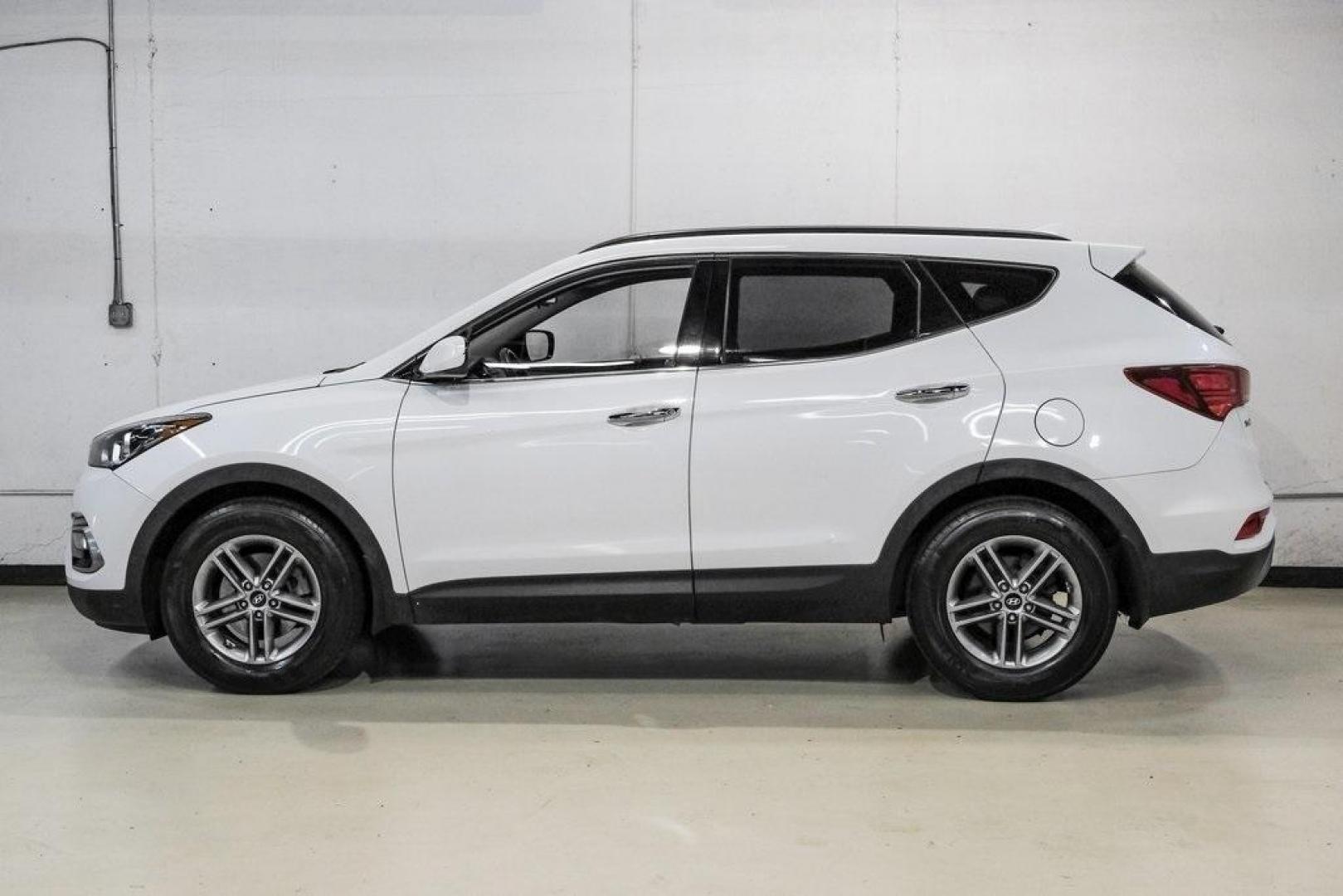 2017 Frost White Pearl /Beige Hyundai Santa Fe Sport 2.4 Base (5NMZUDLB6HH) with an 2.4L I4 DGI DOHC 16V engine, Automatic transmission, located at 15300 Midway Rd., Addison, TX, 75001, (972) 702-0011, 32.958321, -96.838074 - Photo#14