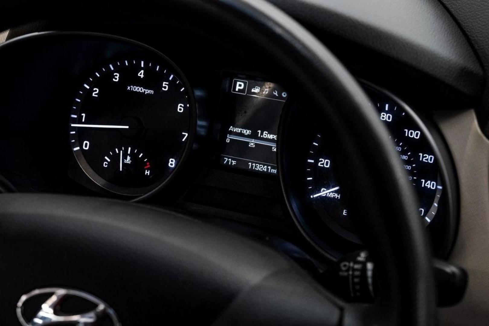 2017 Frost White Pearl /Beige Hyundai Santa Fe Sport 2.4 Base (5NMZUDLB6HH) with an 2.4L I4 DGI DOHC 16V engine, Automatic transmission, located at 15300 Midway Rd., Addison, TX, 75001, (972) 702-0011, 32.958321, -96.838074 - Photo#23