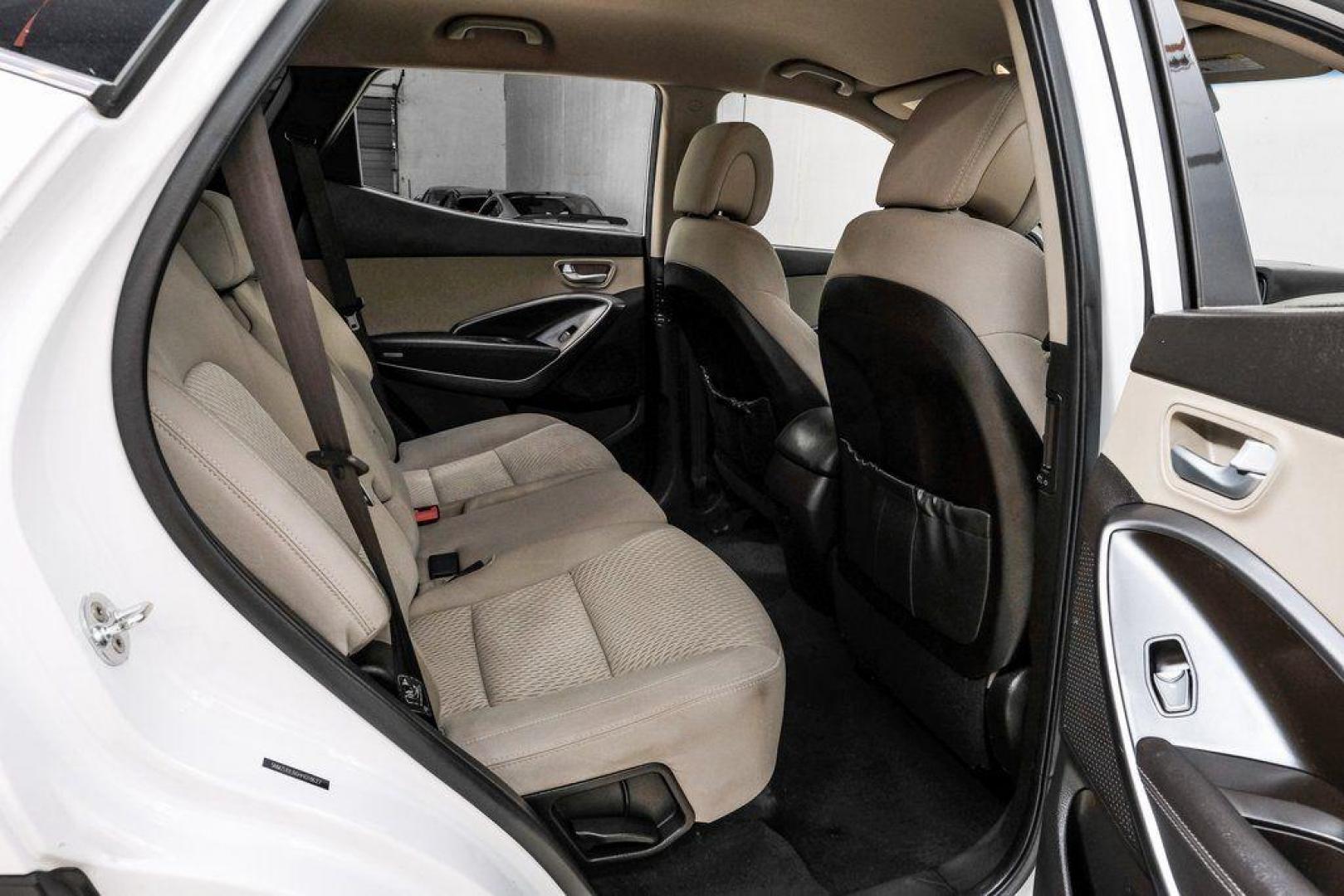 2017 Frost White Pearl /Beige Hyundai Santa Fe Sport 2.4 Base (5NMZUDLB6HH) with an 2.4L I4 DGI DOHC 16V engine, Automatic transmission, located at 15300 Midway Rd., Addison, TX, 75001, (972) 702-0011, 32.958321, -96.838074 - Photo#38