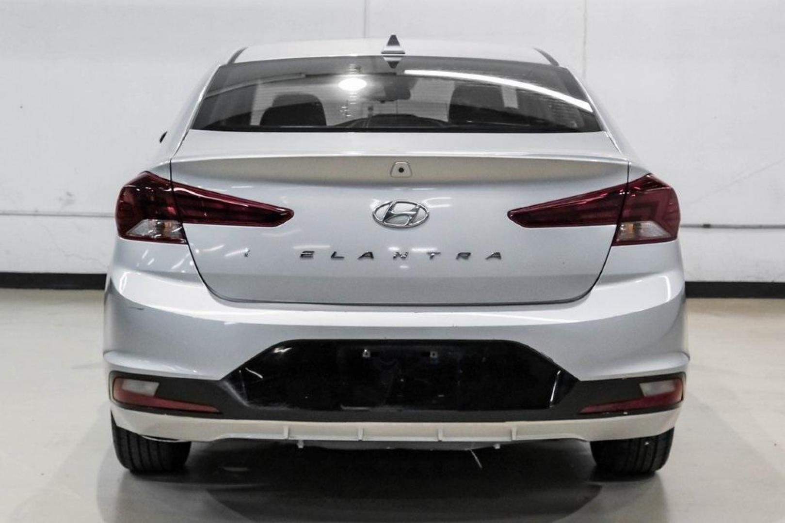 2019 Symphony Silver /Black Hyundai Elantra Value Edition (KMHD84LF0KU) with an 2.0L 4-Cylinder DOHC 16V engine, Automatic transmission, located at 15300 Midway Rd., Addison, TX, 75001, (972) 702-0011, 32.958321, -96.838074 - Photo#10