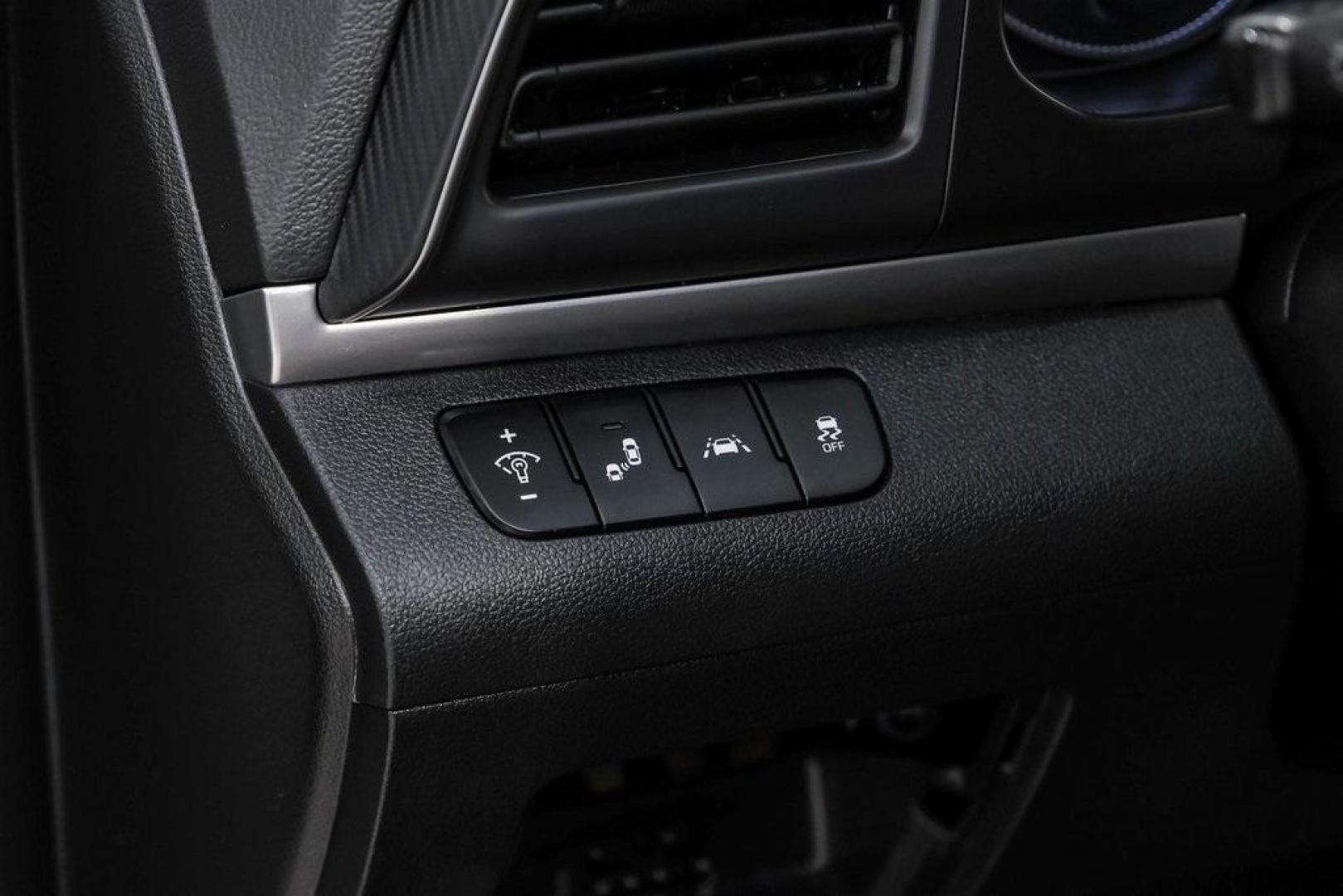 2019 Symphony Silver /Black Hyundai Elantra Value Edition (KMHD84LF0KU) with an 2.0L 4-Cylinder DOHC 16V engine, Automatic transmission, located at 15300 Midway Rd., Addison, TX, 75001, (972) 702-0011, 32.958321, -96.838074 - Photo#27