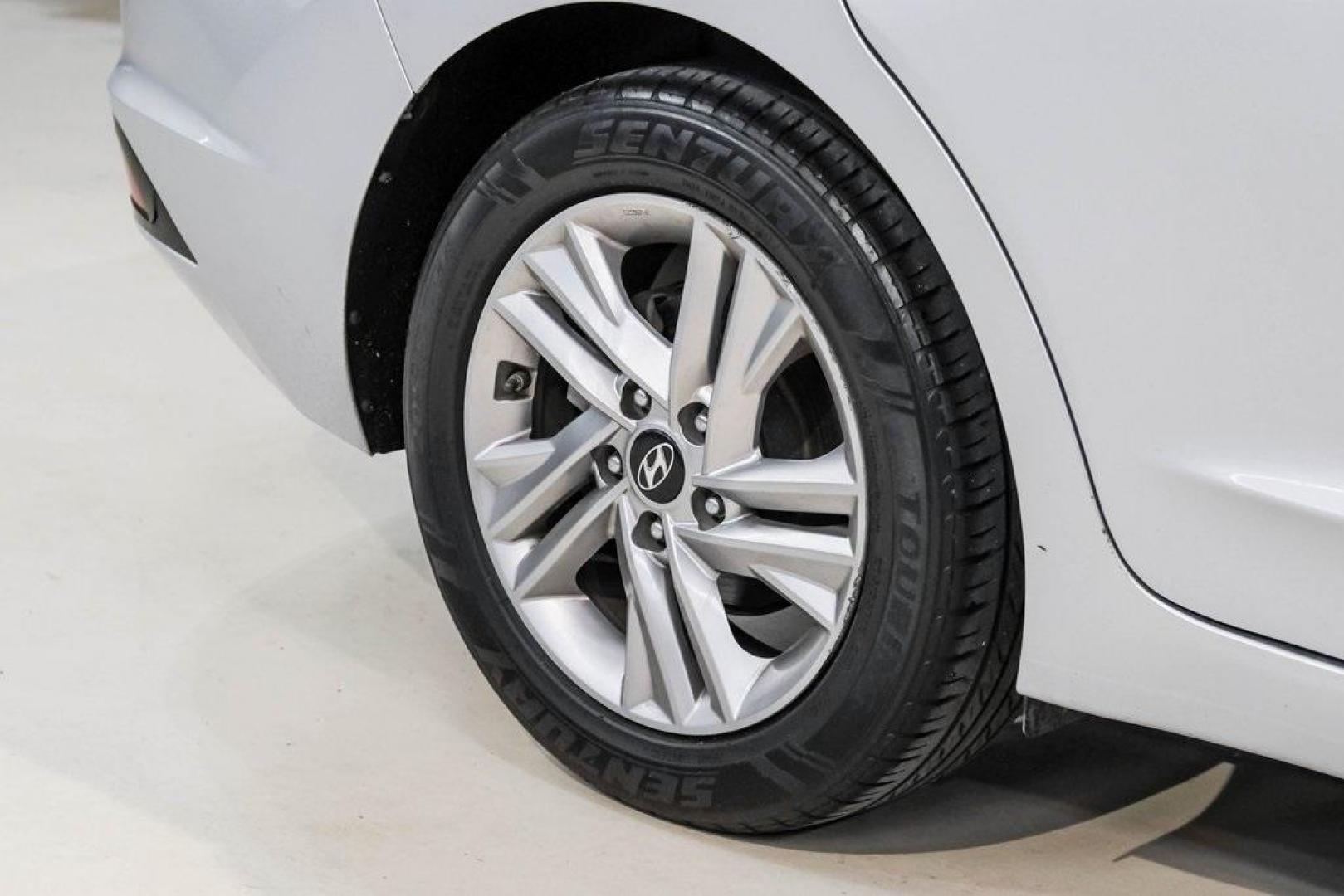 2019 Symphony Silver /Black Hyundai Elantra Value Edition (KMHD84LF0KU) with an 2.0L 4-Cylinder DOHC 16V engine, Automatic transmission, located at 15300 Midway Rd., Addison, TX, 75001, (972) 702-0011, 32.958321, -96.838074 - Photo#62