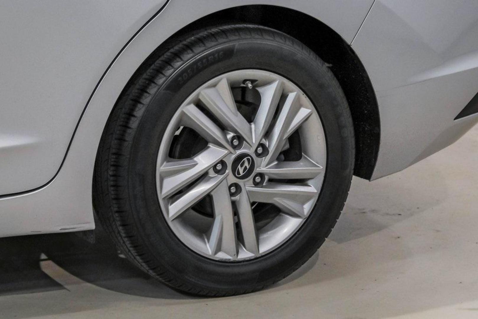 2019 Symphony Silver /Black Hyundai Elantra Value Edition (KMHD84LF0KU) with an 2.0L 4-Cylinder DOHC 16V engine, Automatic transmission, located at 15300 Midway Rd., Addison, TX, 75001, (972) 702-0011, 32.958321, -96.838074 - Photo#65