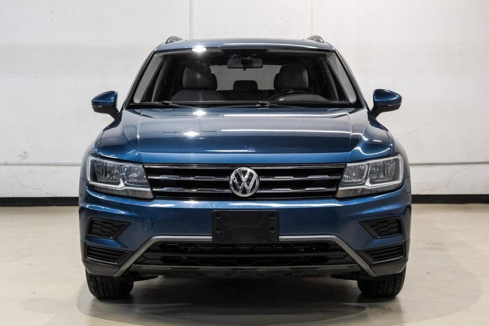 2019 Blue Metallic /Storm Gray Volkswagen Tiguan 2.0T SEL (3VV3B7AX8KM) with an 2.0L TSI DOHC engine, Automatic transmission, located at 15300 Midway Rd., Addison, TX, 75001, (972) 702-0011, 32.958321, -96.838074 - Photo#7
