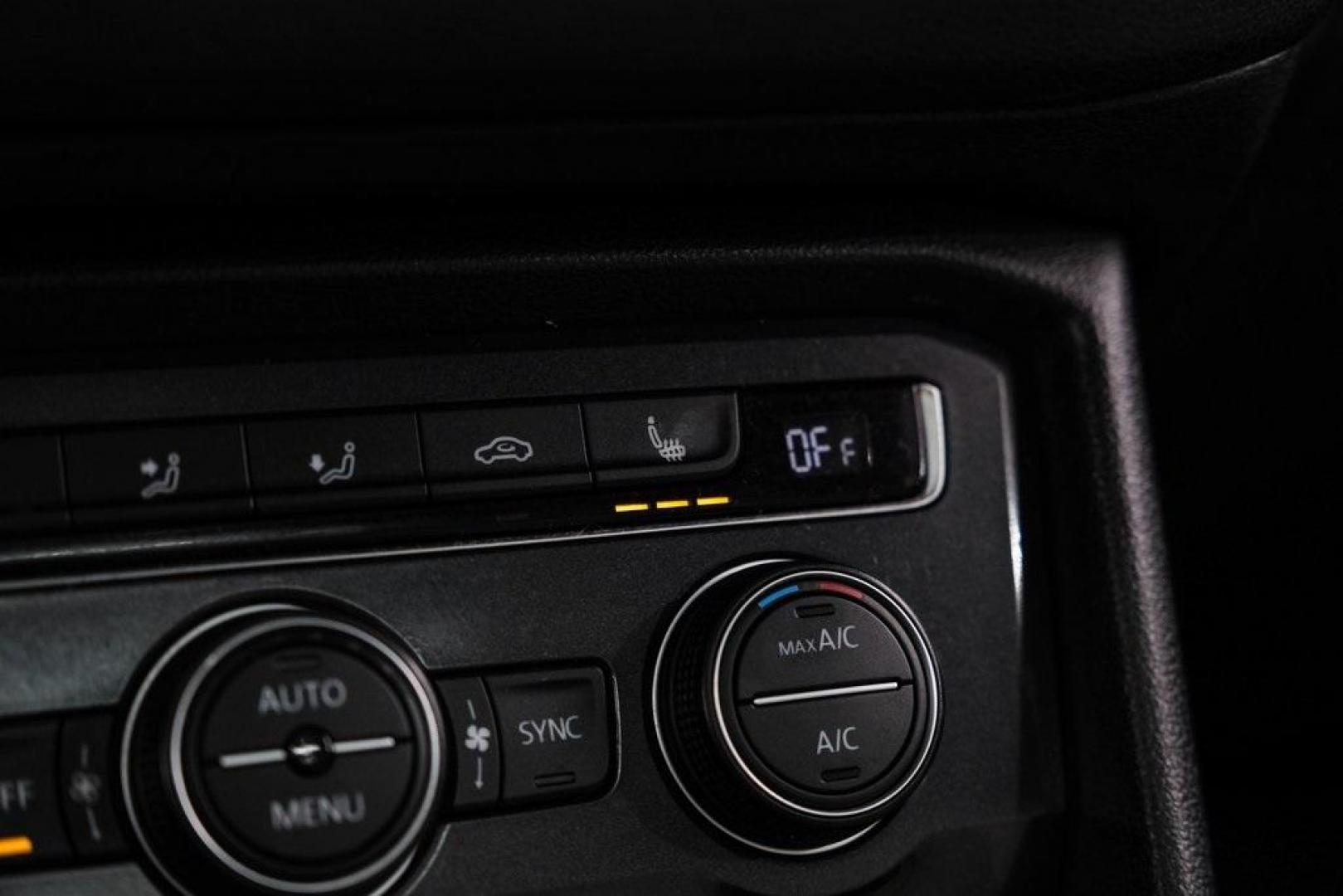 2019 Blue Metallic /Storm Gray Volkswagen Tiguan 2.0T SEL (3VV3B7AX8KM) with an 2.0L TSI DOHC engine, Automatic transmission, located at 15300 Midway Rd., Addison, TX, 75001, (972) 702-0011, 32.958321, -96.838074 - Photo#30