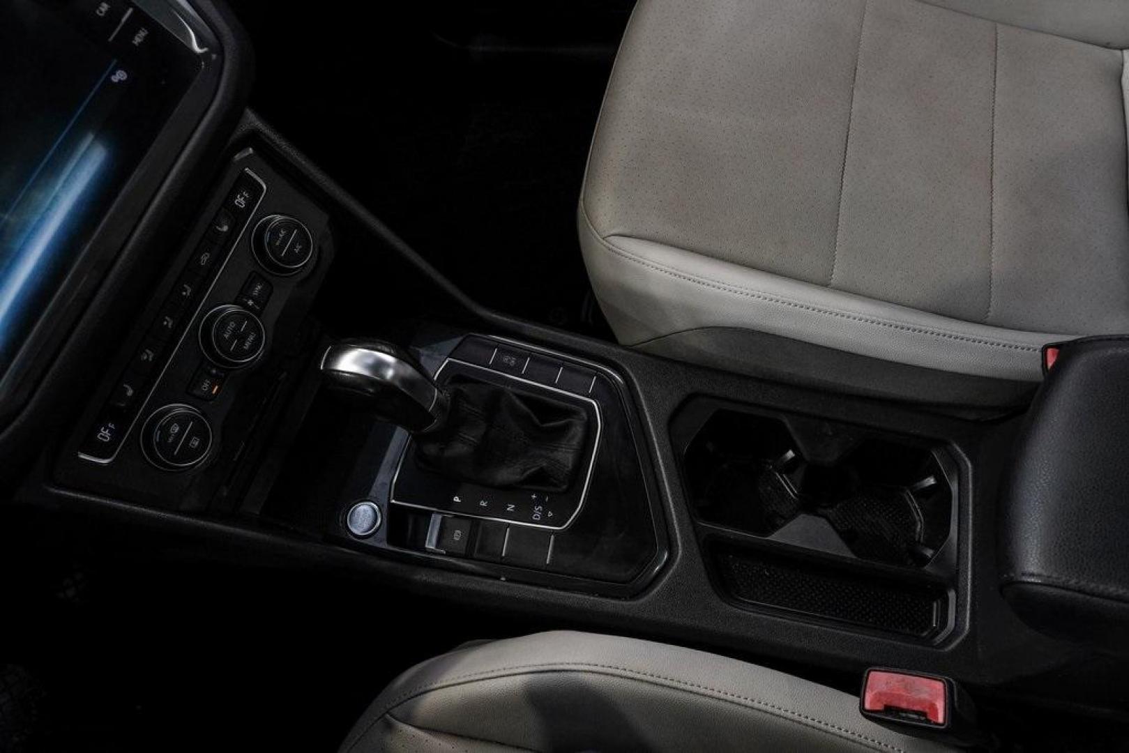 2019 Blue Metallic /Storm Gray Volkswagen Tiguan 2.0T SEL (3VV3B7AX8KM) with an 2.0L TSI DOHC engine, Automatic transmission, located at 15300 Midway Rd., Addison, TX, 75001, (972) 702-0011, 32.958321, -96.838074 - Photo#32