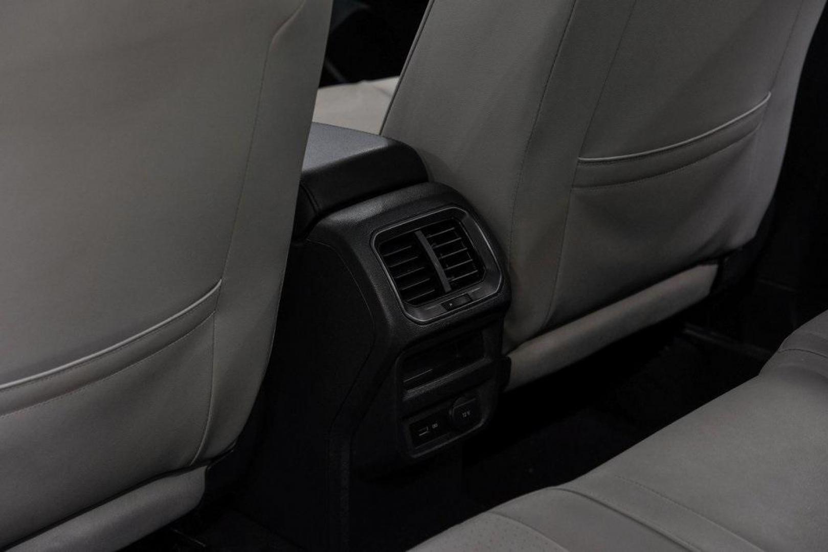 2019 Blue Metallic /Storm Gray Volkswagen Tiguan 2.0T SEL (3VV3B7AX8KM) with an 2.0L TSI DOHC engine, Automatic transmission, located at 15300 Midway Rd., Addison, TX, 75001, (972) 702-0011, 32.958321, -96.838074 - Photo#46