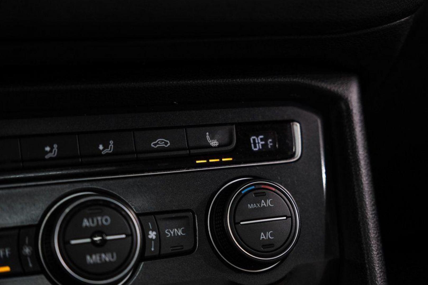 2019 Blue Metallic /Storm Gray Volkswagen Tiguan 2.0T SEL (3VV3B7AX8KM) with an 2.0L TSI DOHC engine, Automatic transmission, located at 15300 Midway Rd., Addison, TX, 75001, (972) 702-0011, 32.958321, -96.838074 - Photo#30