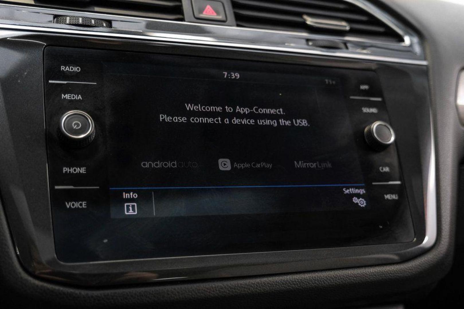 2019 Blue Metallic /Storm Gray Volkswagen Tiguan 2.0T SEL (3VV3B7AX8KM) with an 2.0L TSI DOHC engine, Automatic transmission, located at 15300 Midway Rd., Addison, TX, 75001, (972) 702-0011, 32.958321, -96.838074 - Photo#38