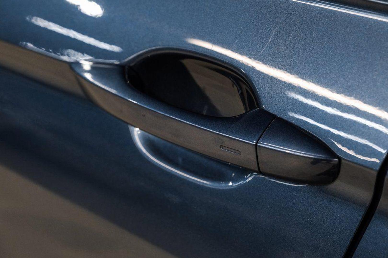 2019 Blue Metallic /Storm Gray Volkswagen Tiguan 2.0T SEL (3VV3B7AX8KM) with an 2.0L TSI DOHC engine, Automatic transmission, located at 15300 Midway Rd., Addison, TX, 75001, (972) 702-0011, 32.958321, -96.838074 - Photo#49