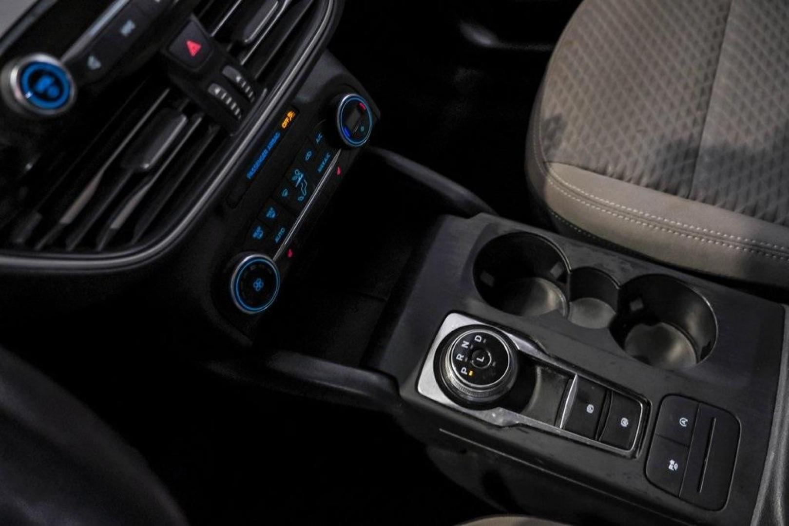 2020 Magnetic /Ebony Ford Escape SE (1FMCU0G62LU) with an 1.5L EcoBoost engine, Automatic transmission, located at 15300 Midway Rd., Addison, TX, 75001, (972) 702-0011, 32.958321, -96.838074 - Photo#29